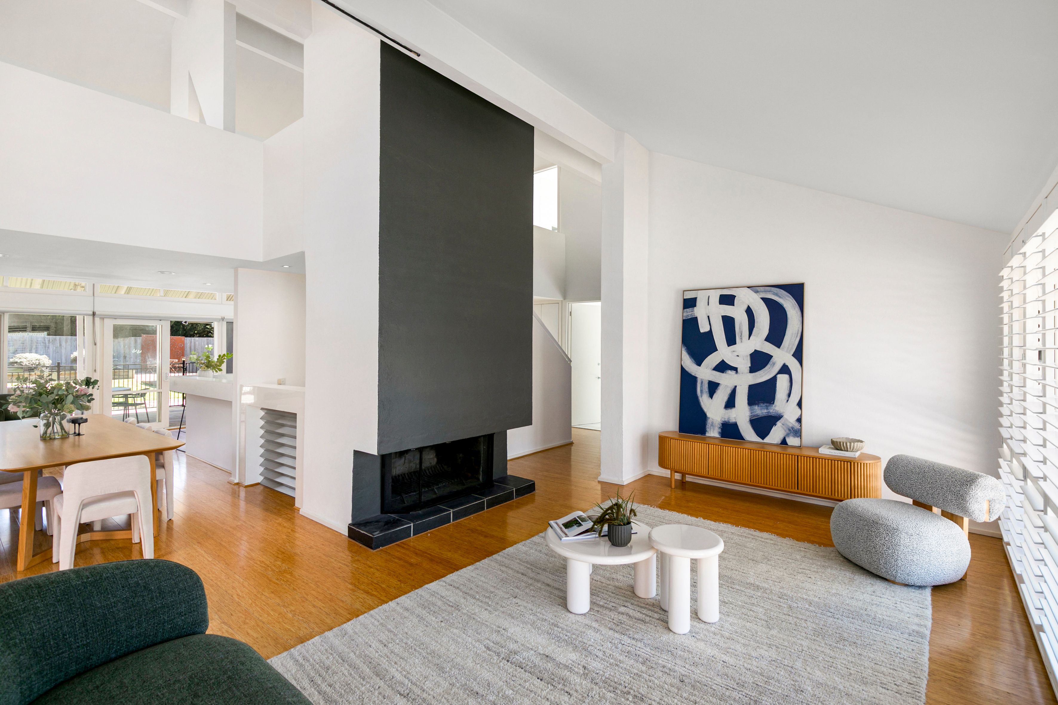 22 Normanby Drive — photo 3 of 15