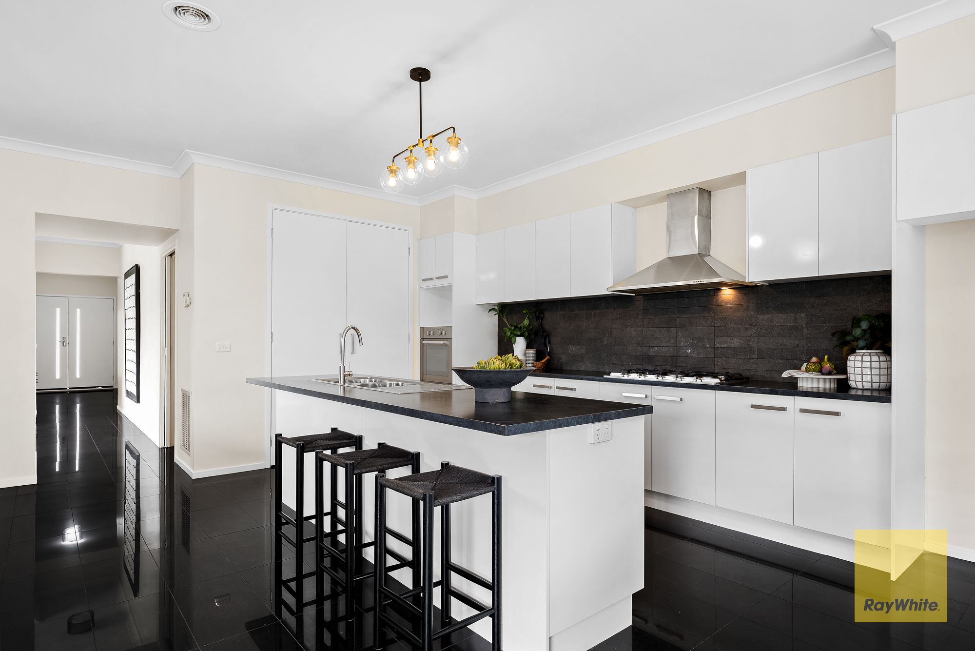 7 Katrine Place — photo 17 of 30
