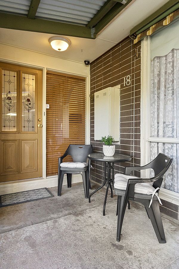 18 Harrier Street — photo 12 of 16