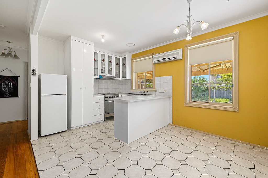 34 Vincent Crescent, Werribee, VIC 3030