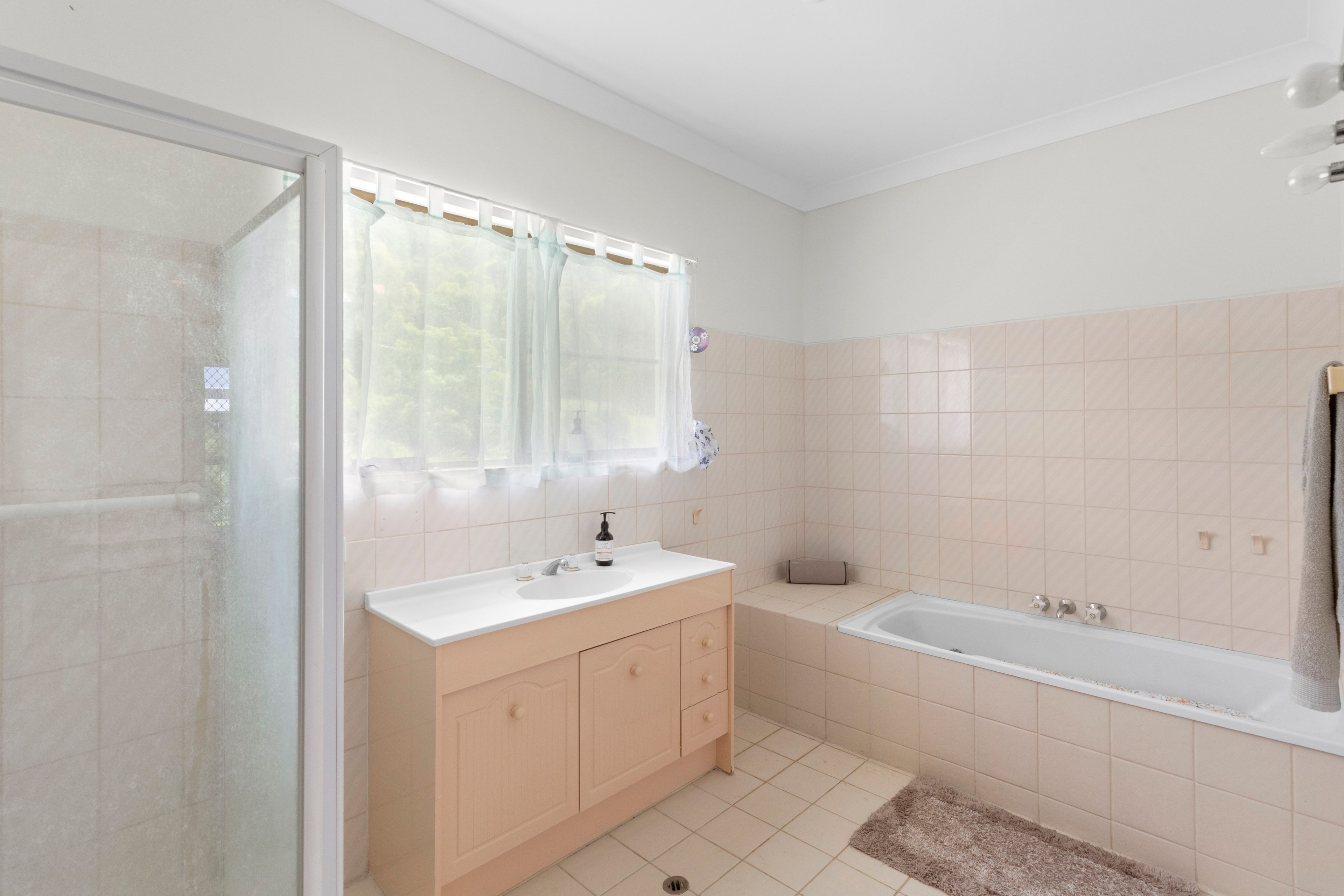 105 Gloucester Avenue — photo 16 of 30