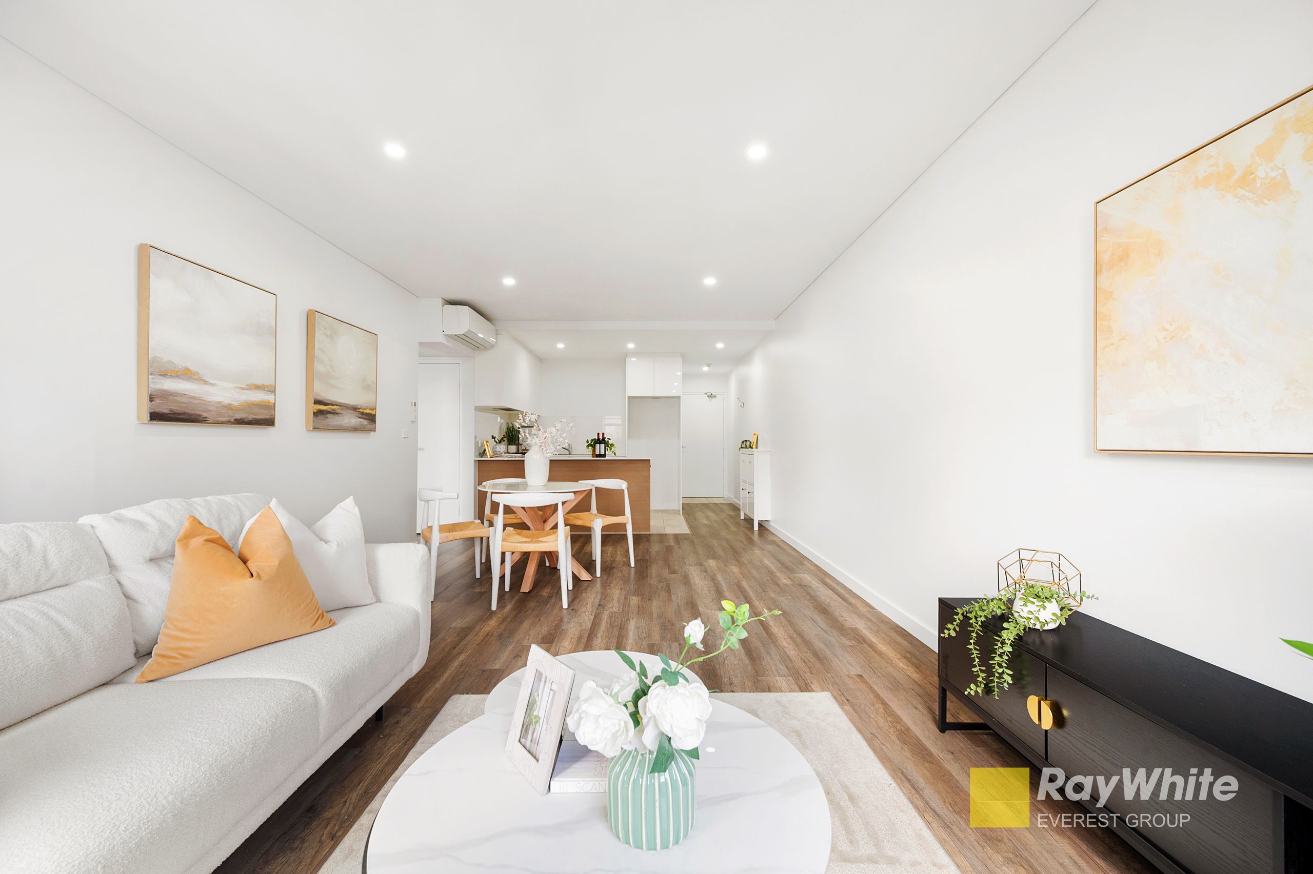 8/110-112 Adderton Road — photo 3 of 21