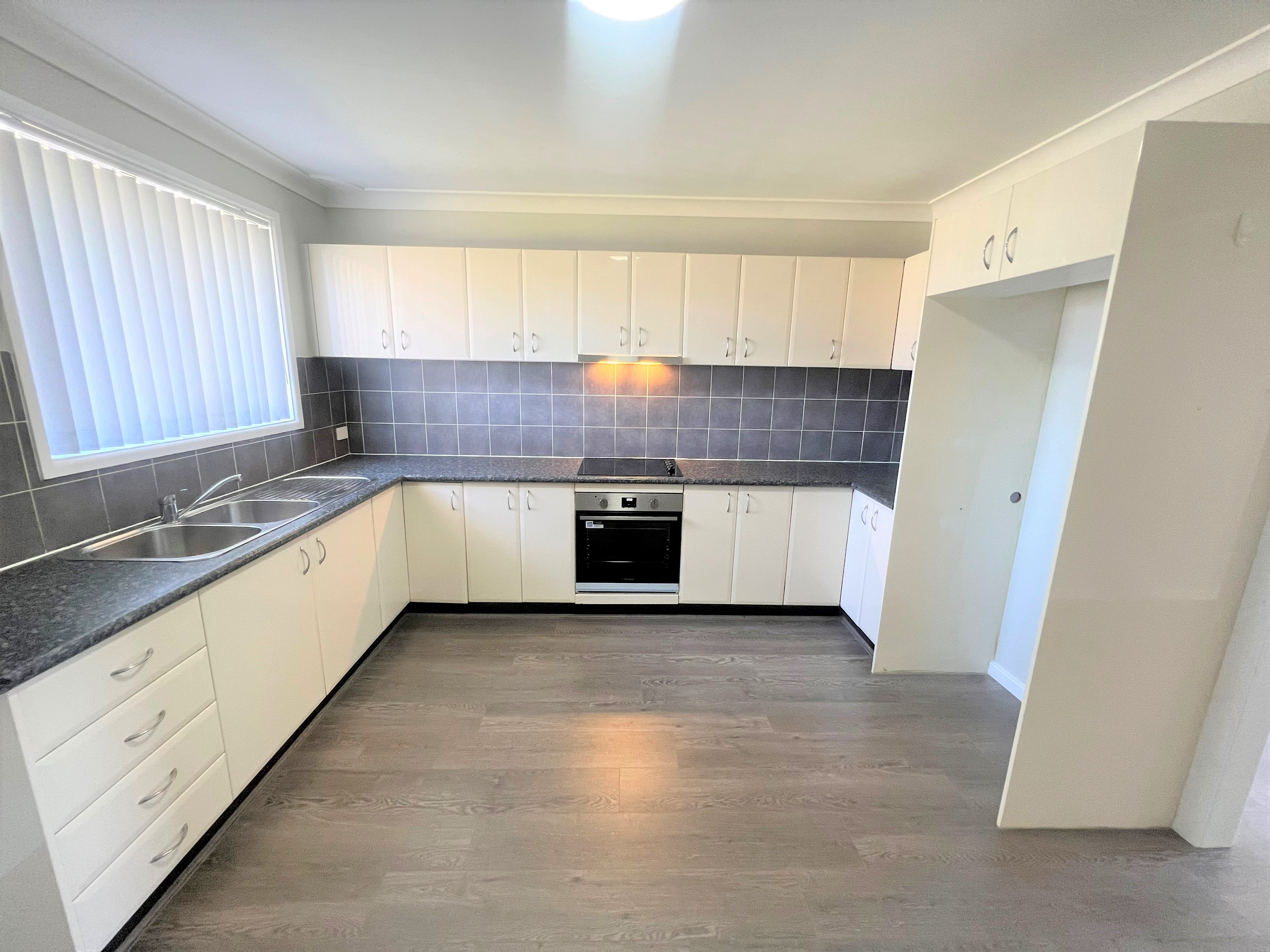 27 Bass Street, Colyton, NSW 2760