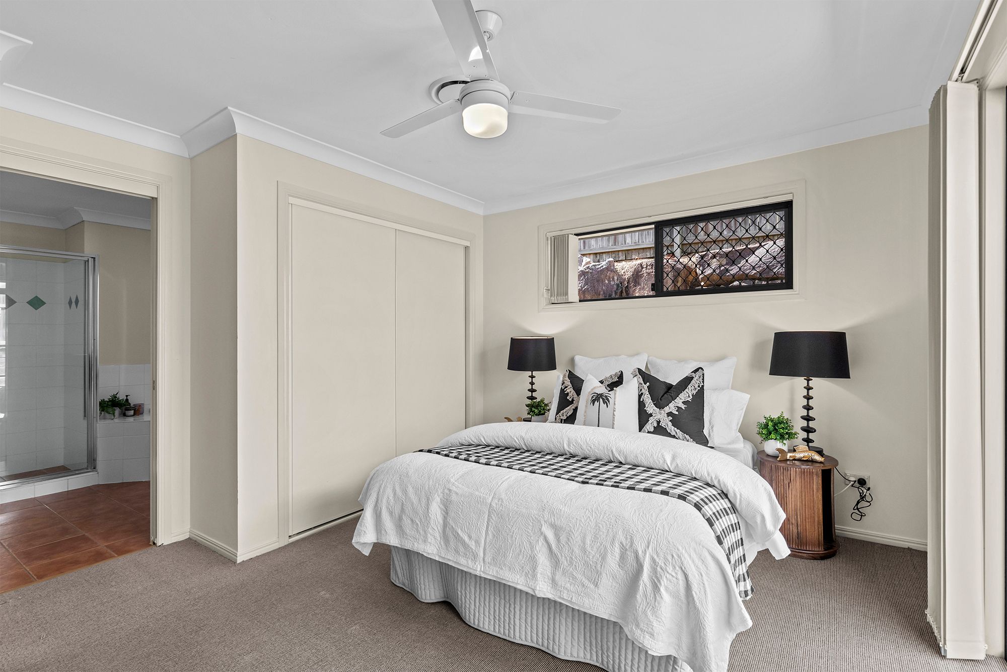 151 Saturn Crescent — photo 14 of 22