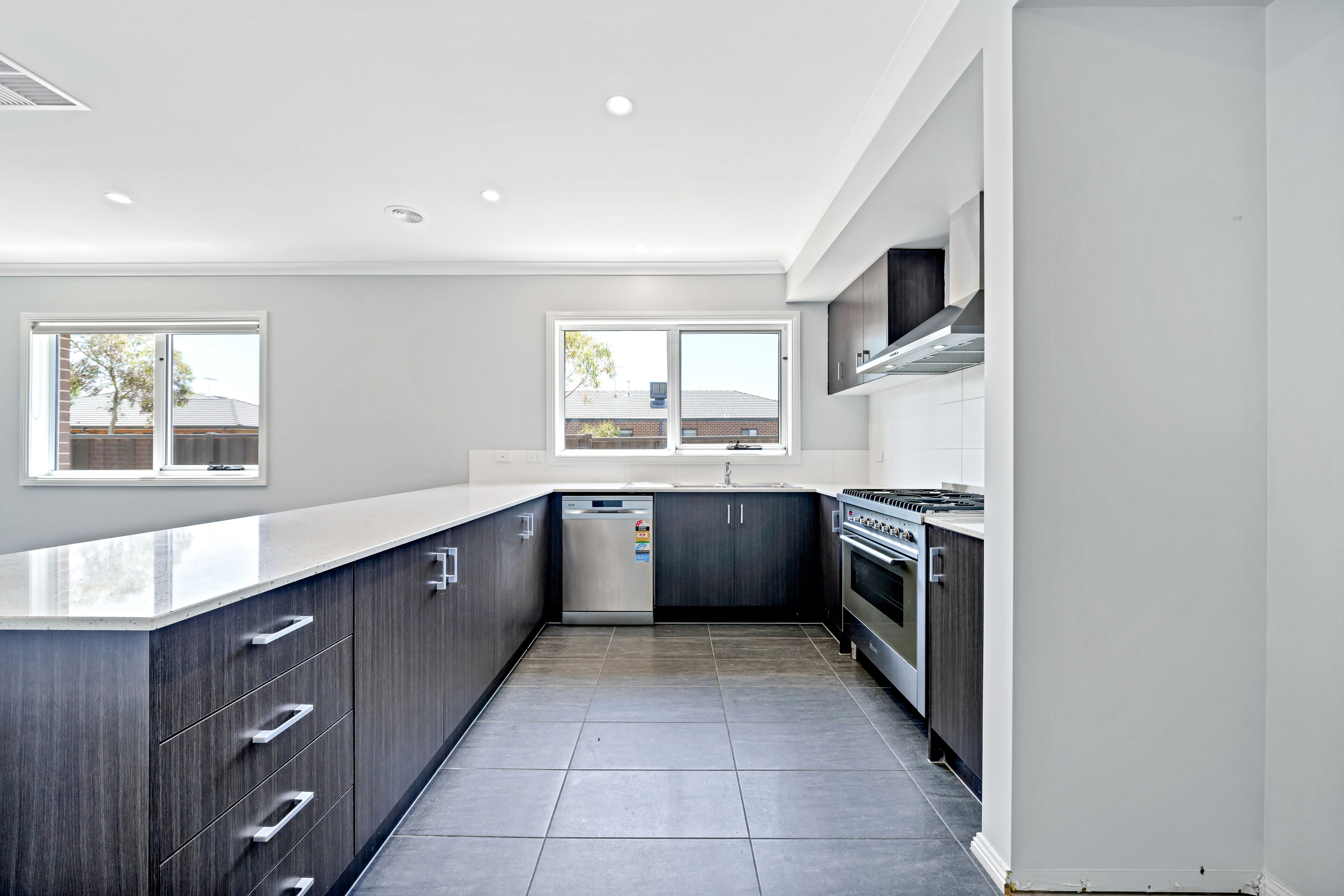 15 Marrone Boulevard, Cranbourne East, VIC 3977