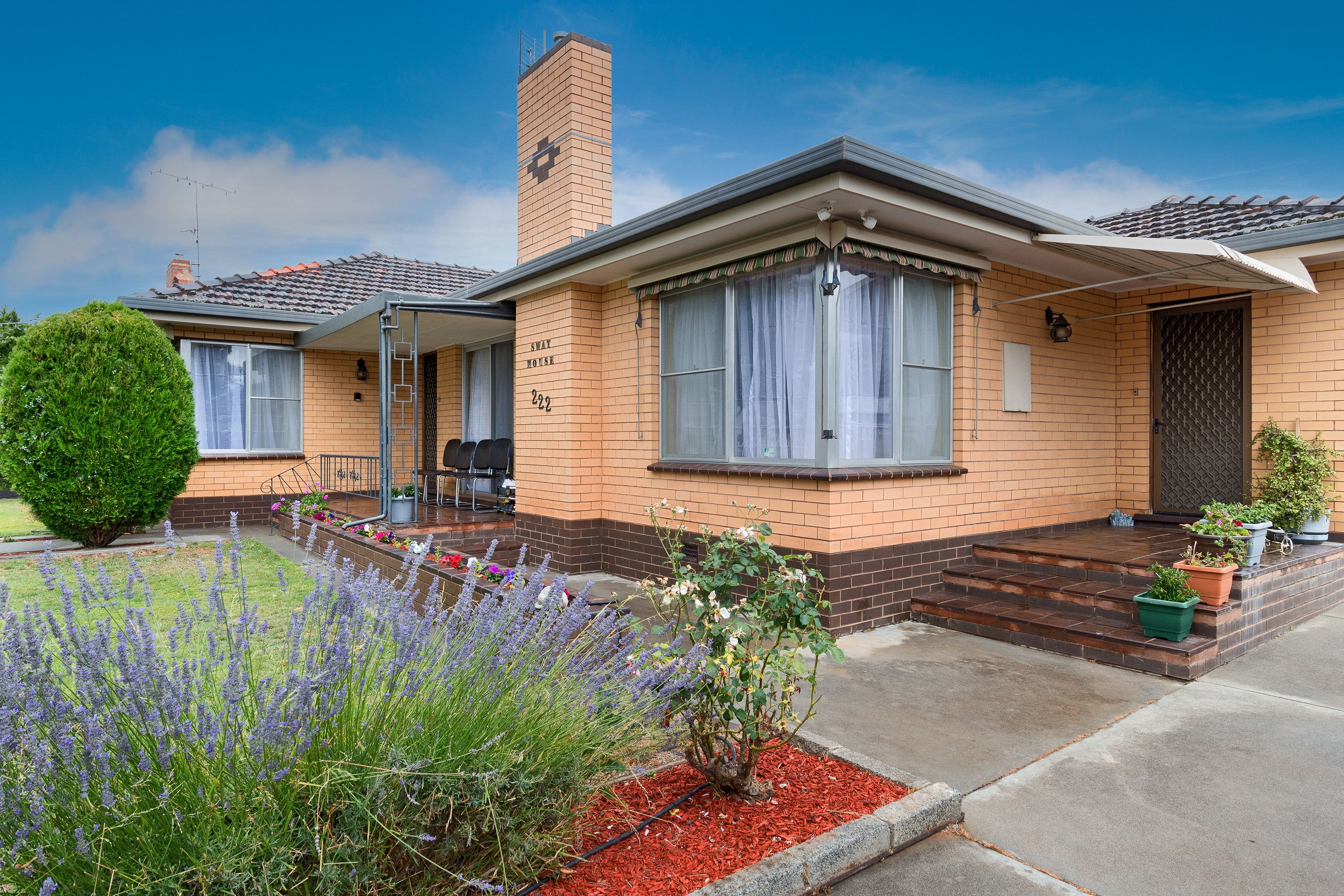 222 High Street, Kangaroo Flat, VIC 3555