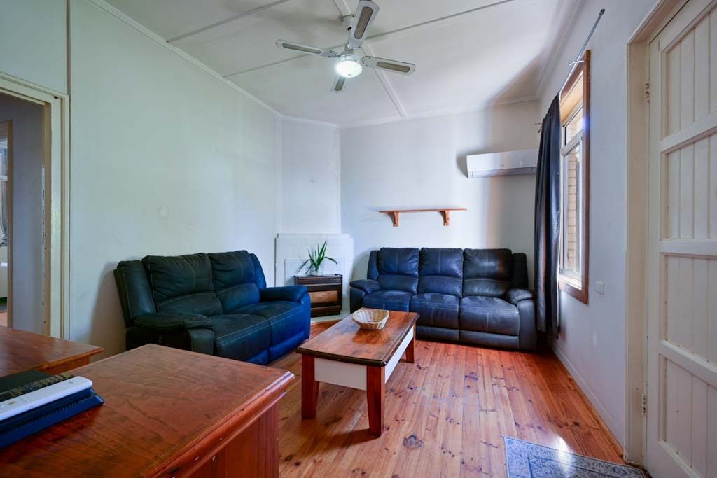 53 Bradford Street — photo 4 of 13