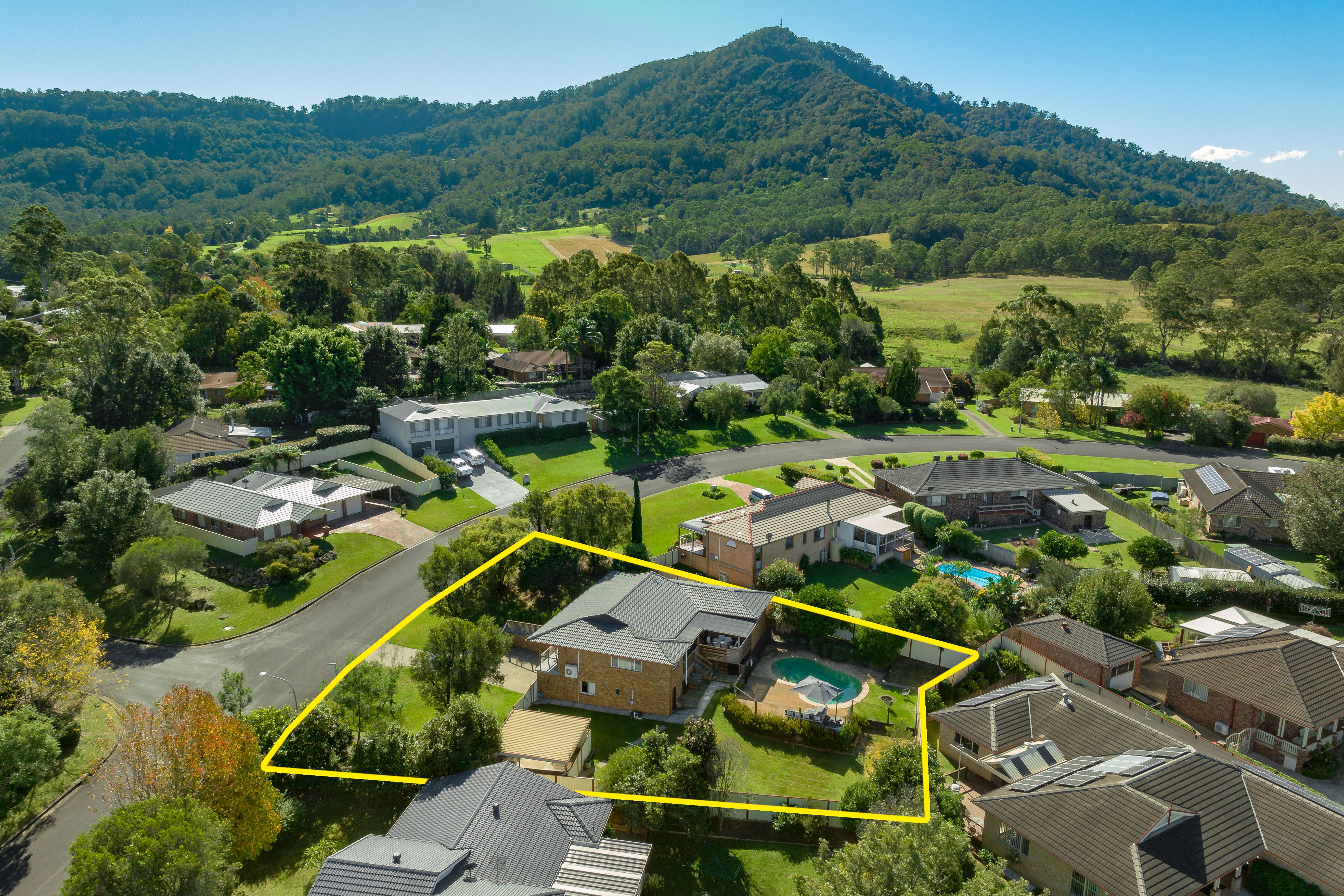 8 Kongoola Avenue, Cambewarra Village, NSW 2540 Sold House Ray