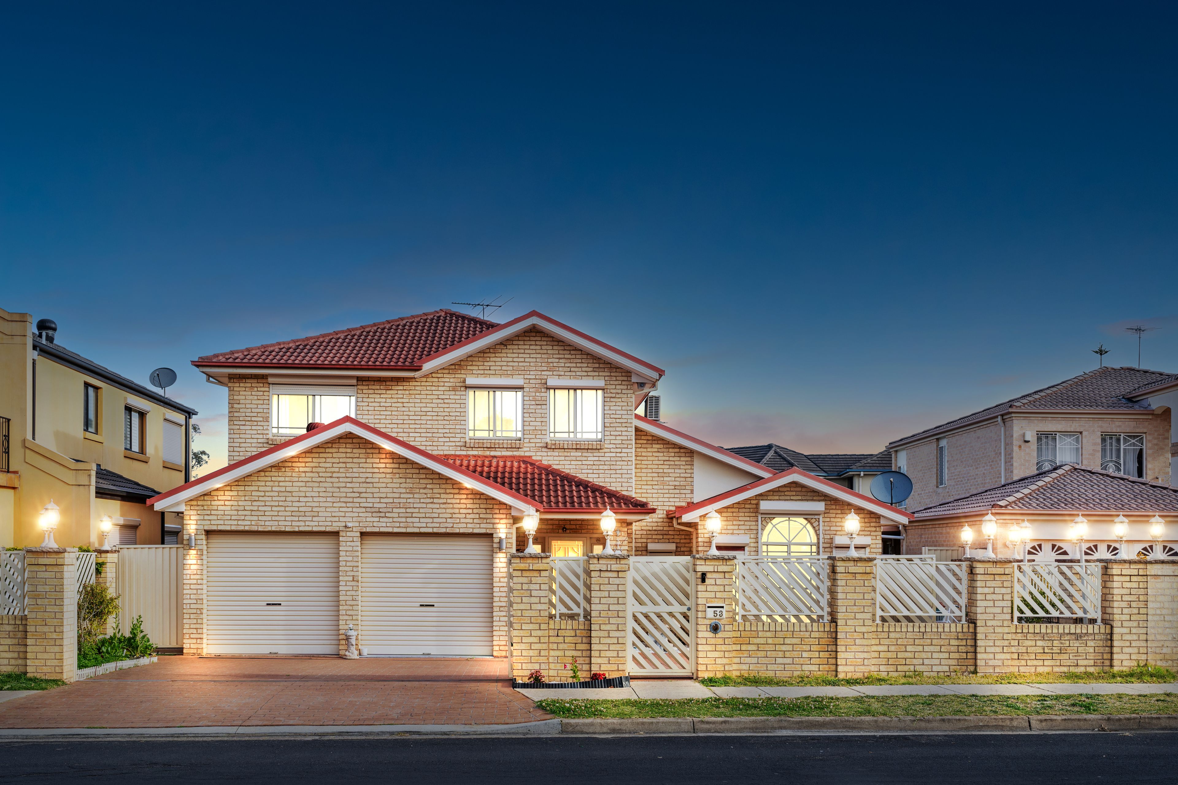 53 Sartor Crescent, Bossley Park NSW 2176