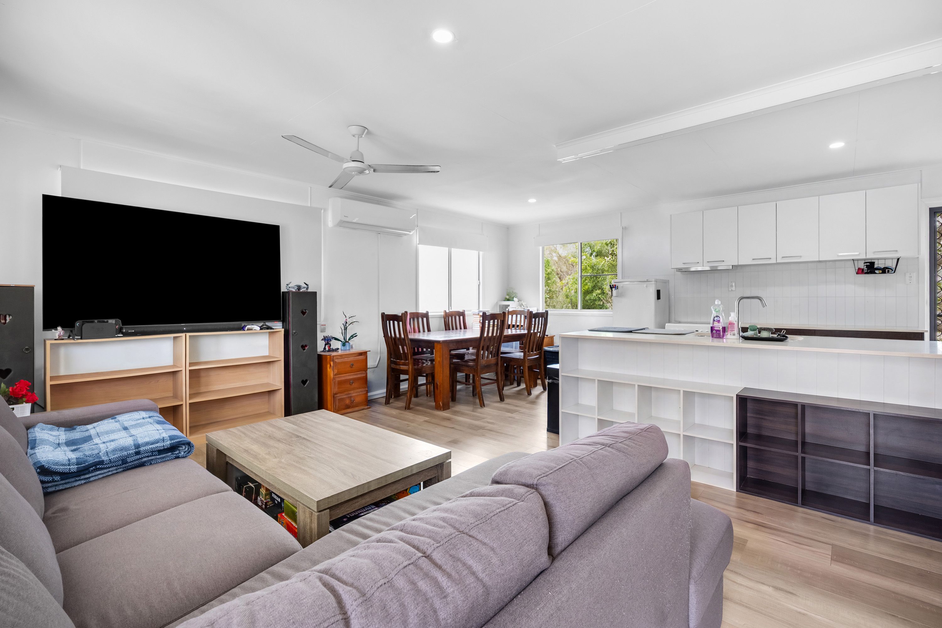5 Warren Street — photo 3 of 15