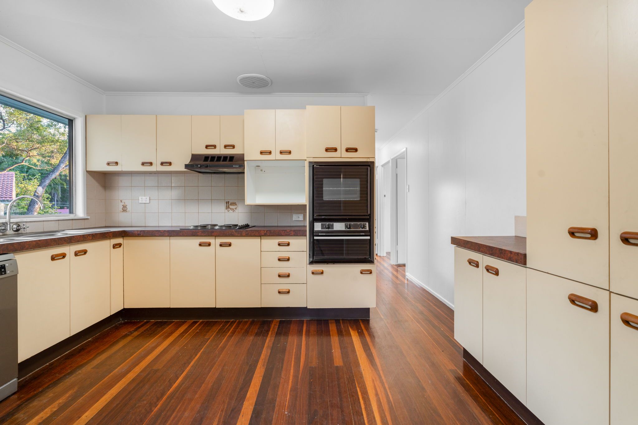 5 Bartels Street — photo 10 of 28