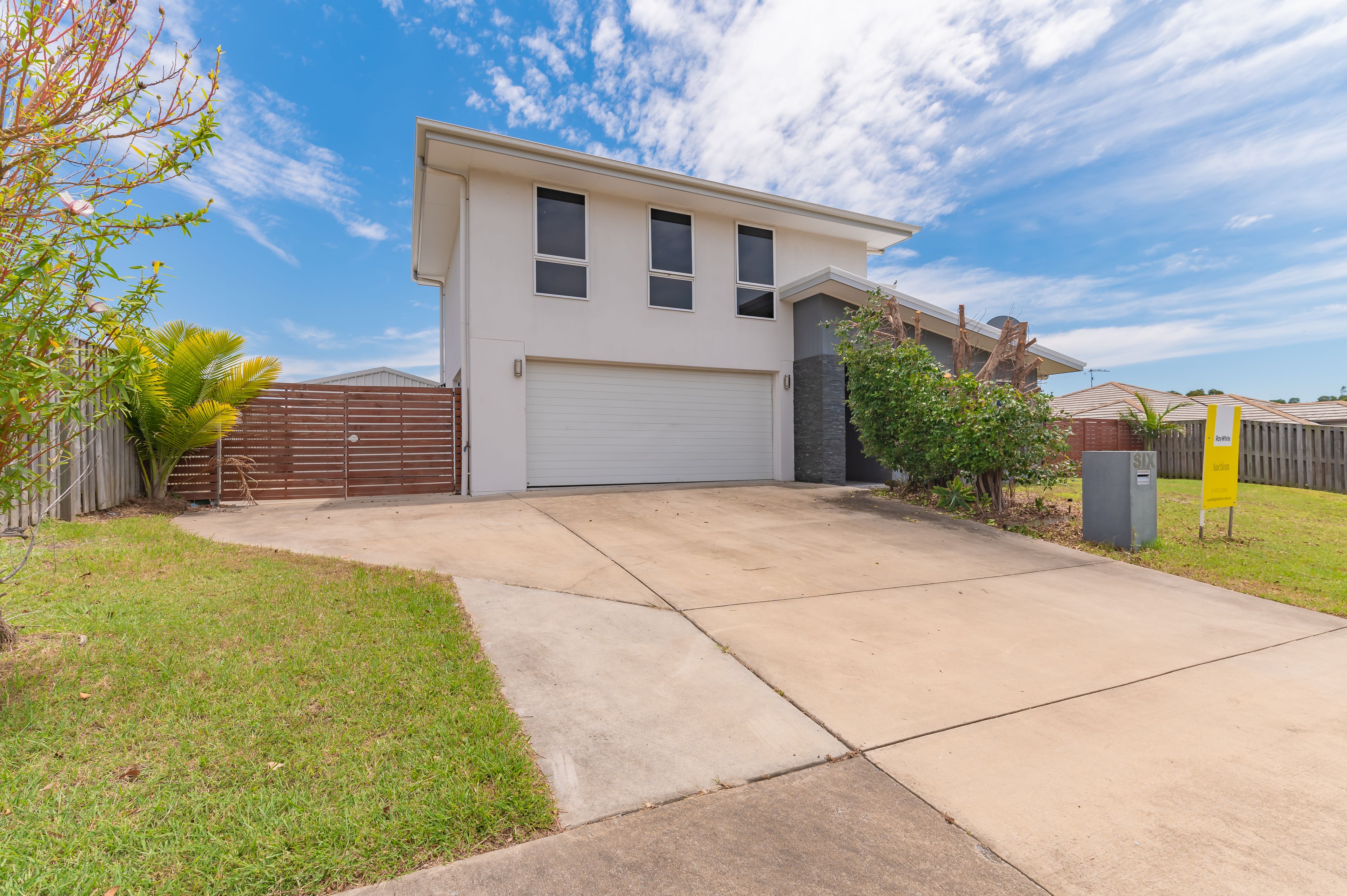 6 Barambah Parade, Boyne Island, QLD 4680