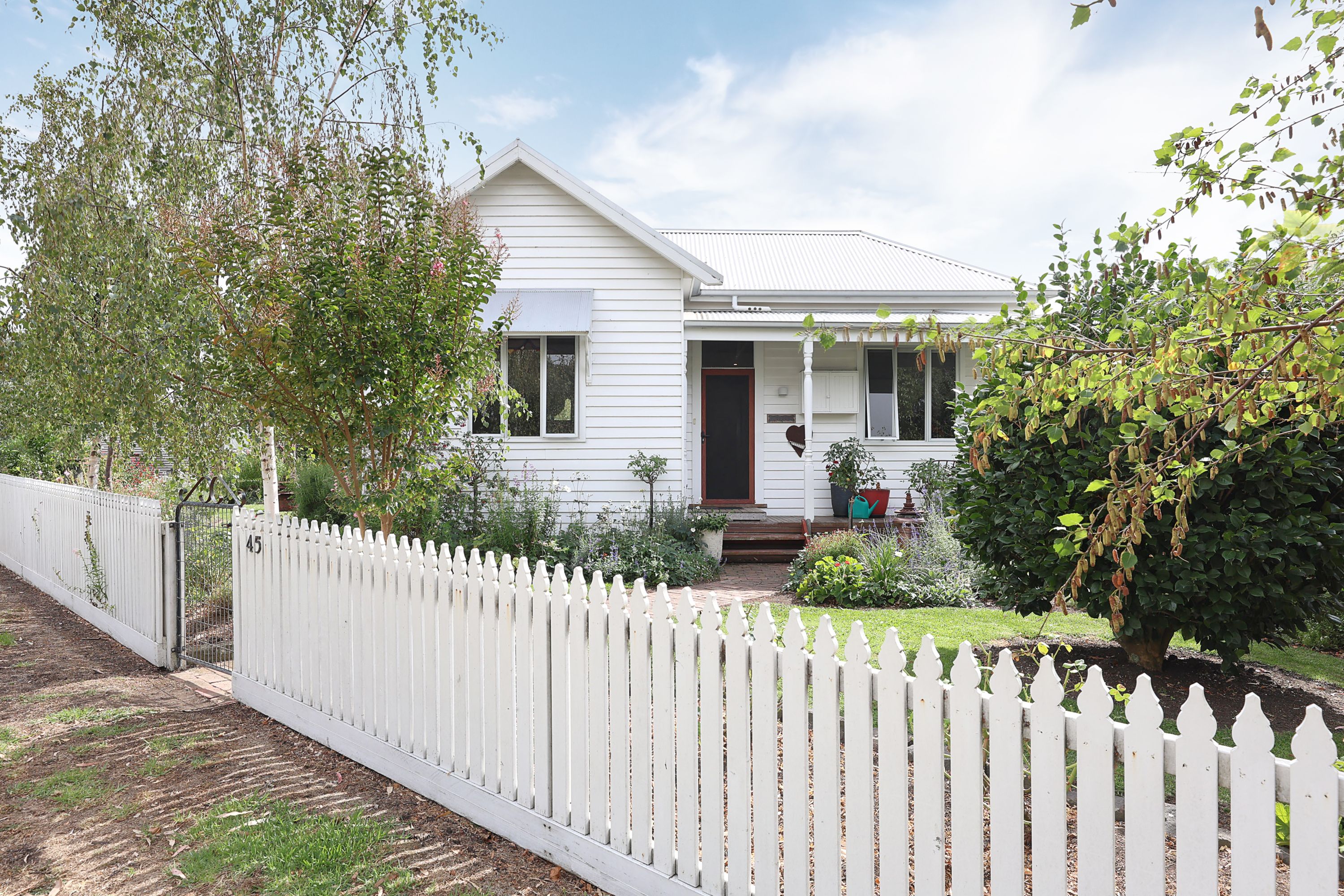 45 Estcourt Street, Terang VIC 3264