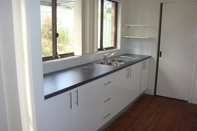 9 Province Street, Abbotsbury, NSW 2176