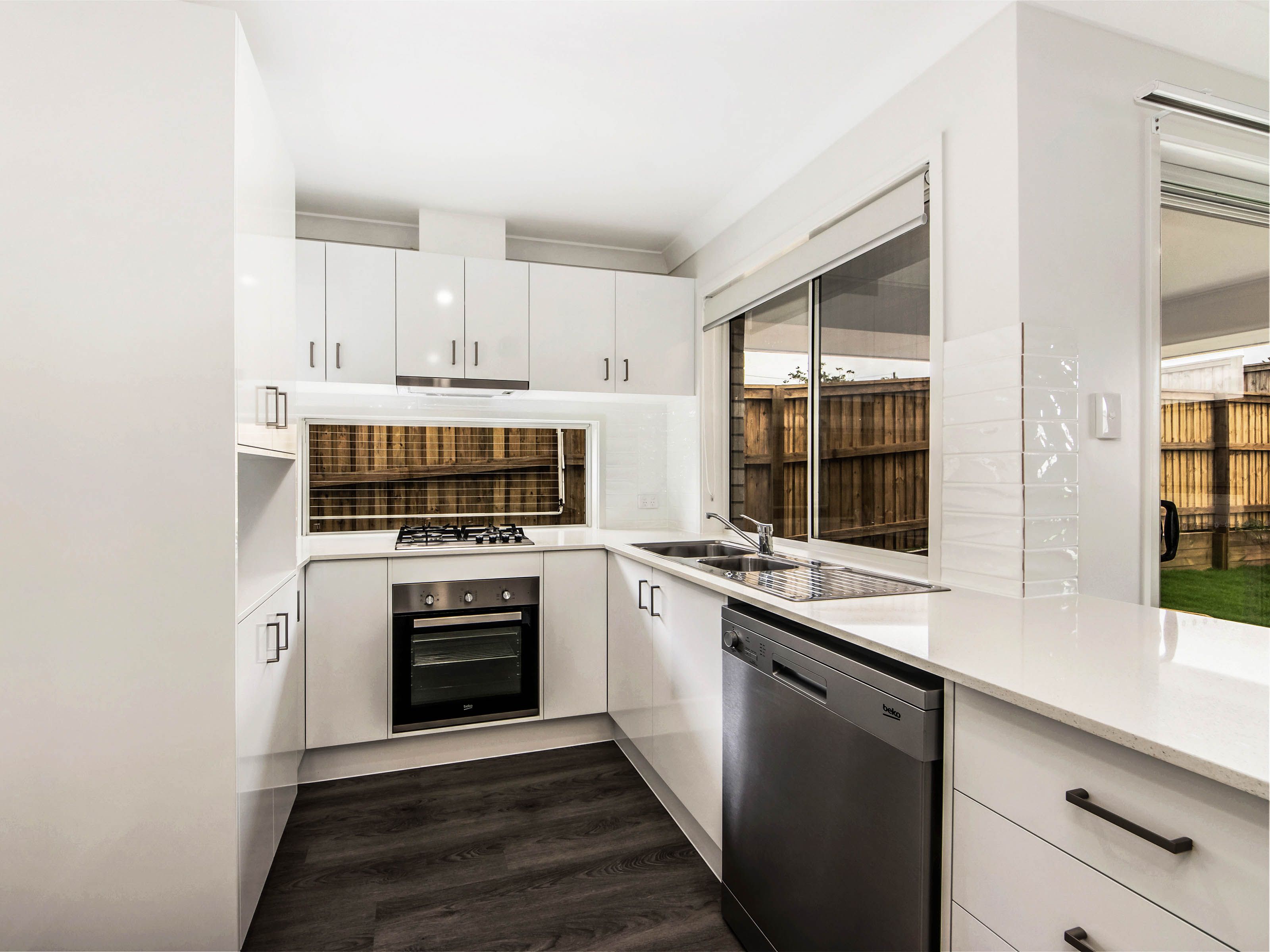 33 Herbst Drive, Bahrs Scrub, QLD 4207