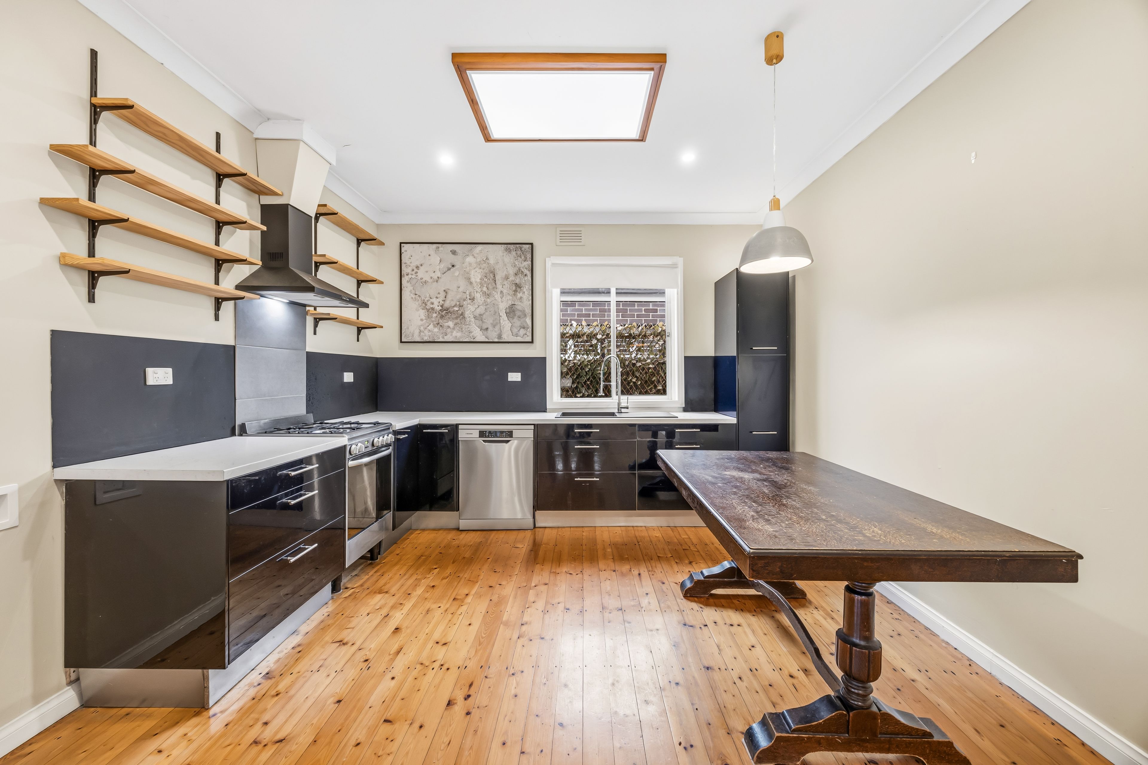 7 Alfred Street — photo 4 of 15
