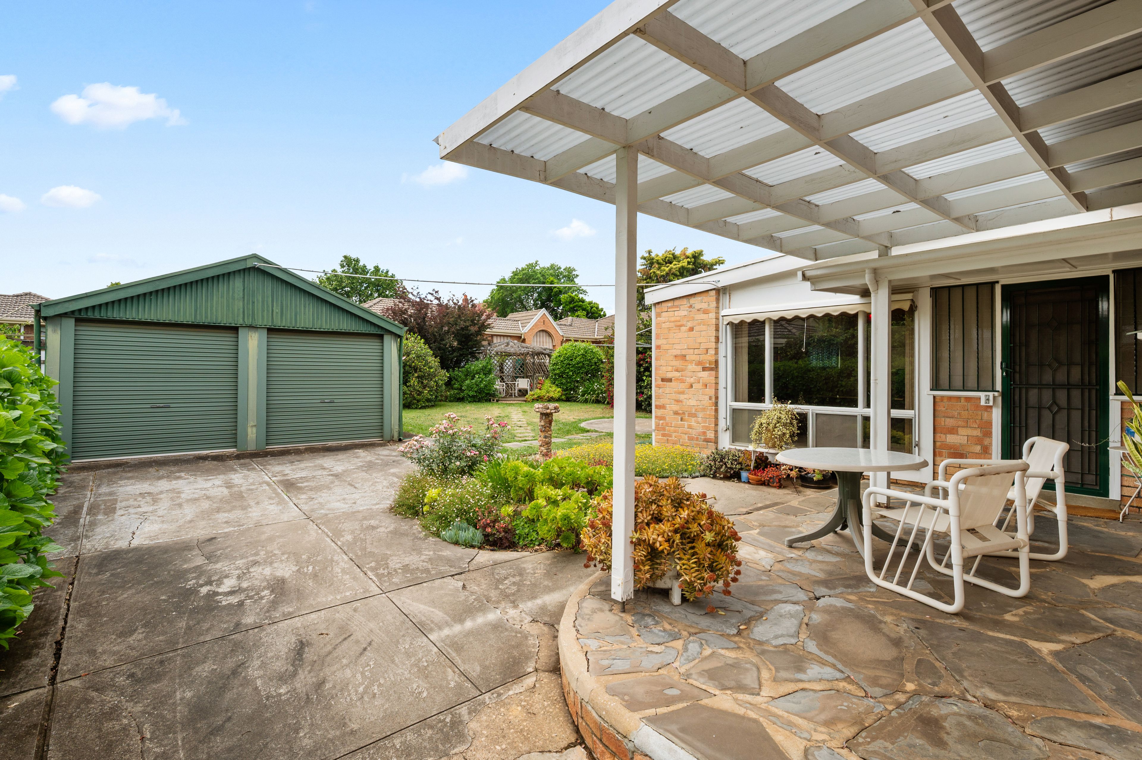 8 Torrens Street — photo 13 of 17