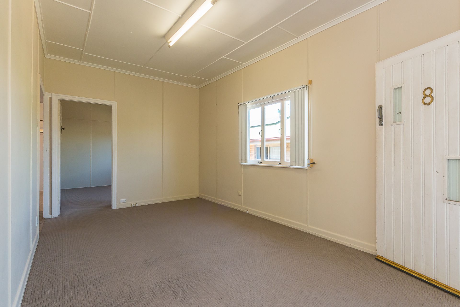 8 McLennan Street, Woody Point, QLD 4019