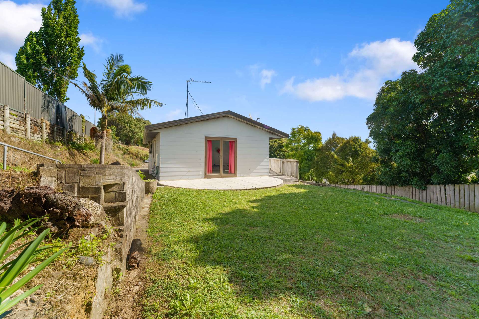 1119 Cameron Road photo 1