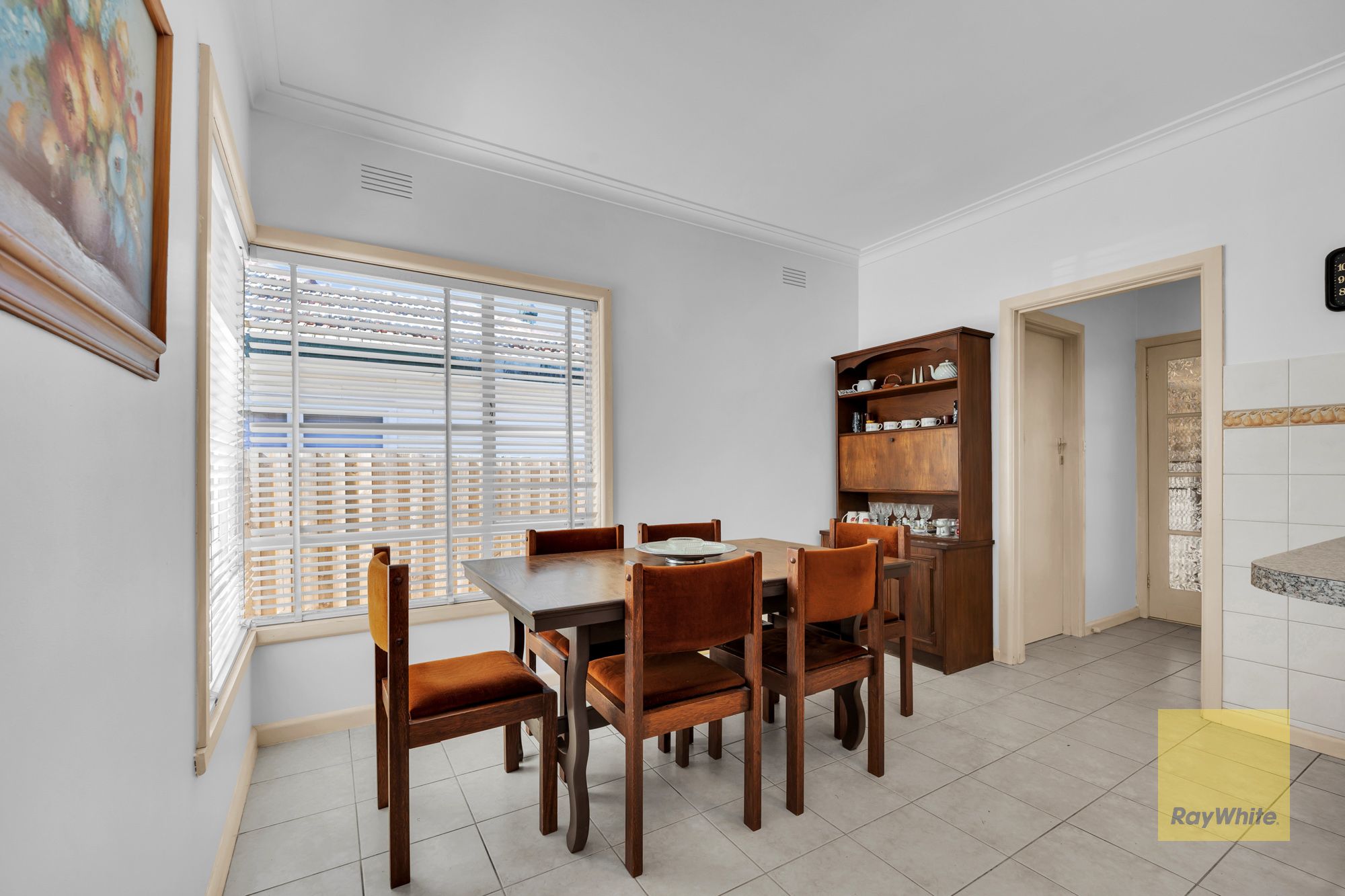 23 Elizabeth Street — photo 8 of 20