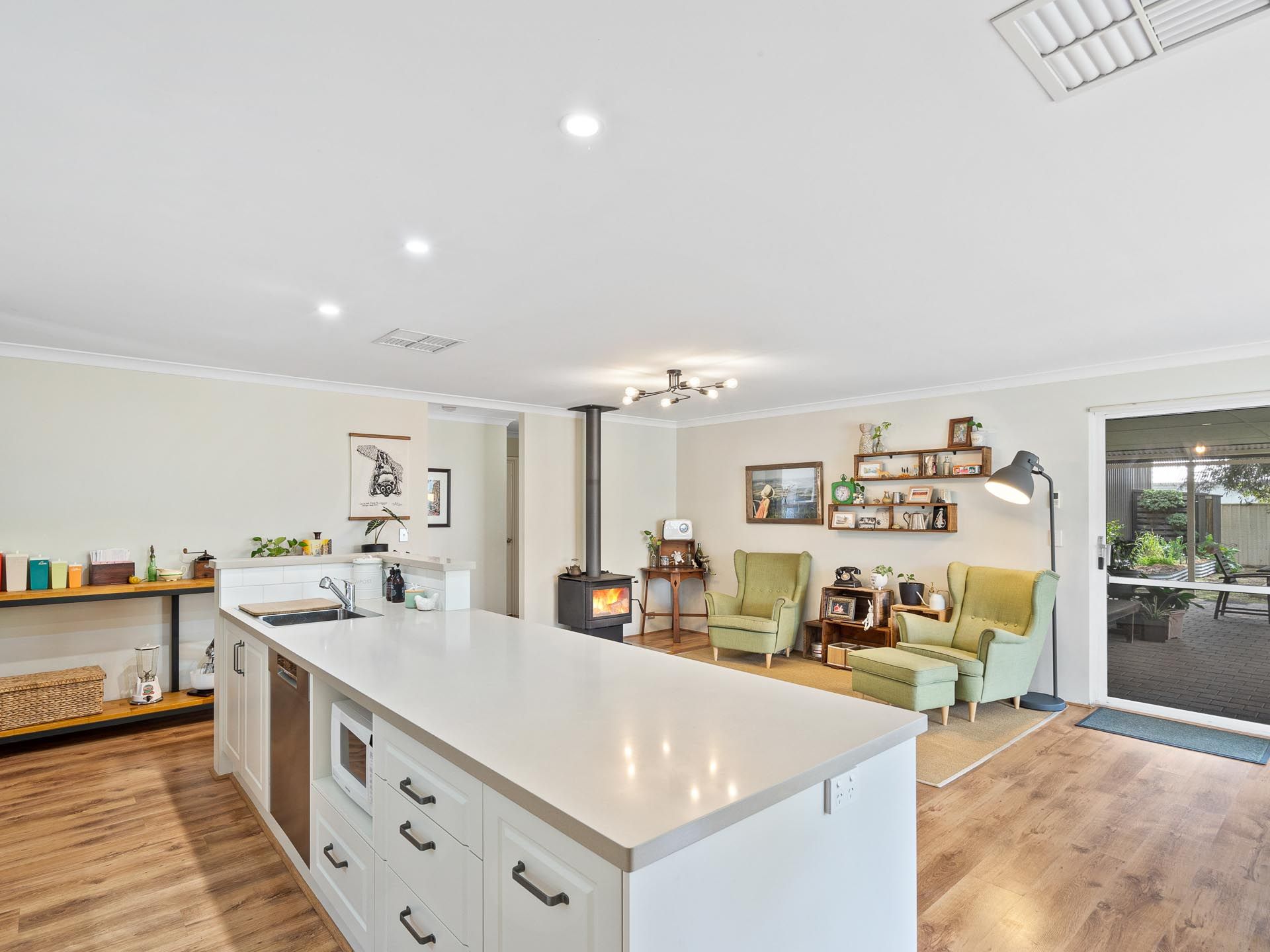 12 Pateman Place, South Yunderup, WA 6208