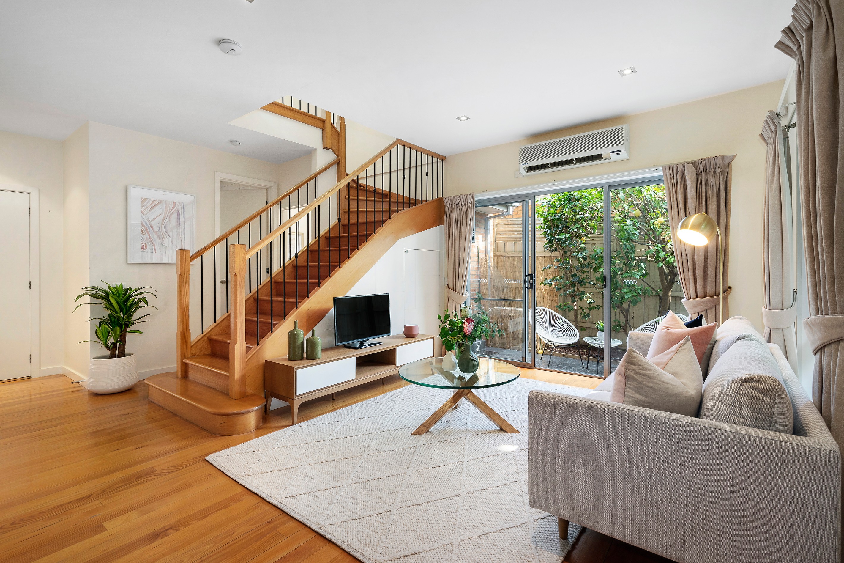 2/64 Prince Charles Street, Clayton, VIC 3168