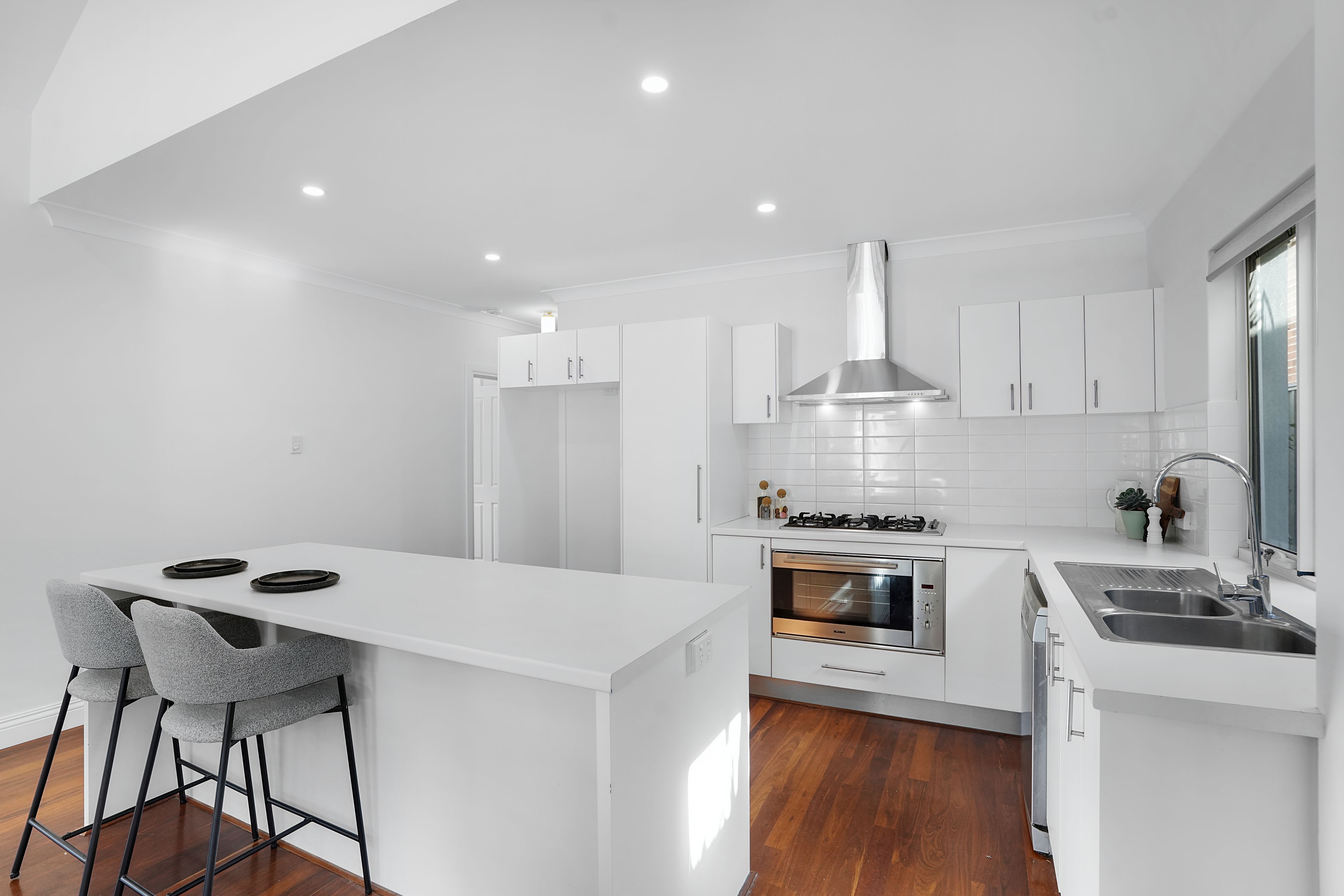 90 Matlock Street — photo 15 of 30