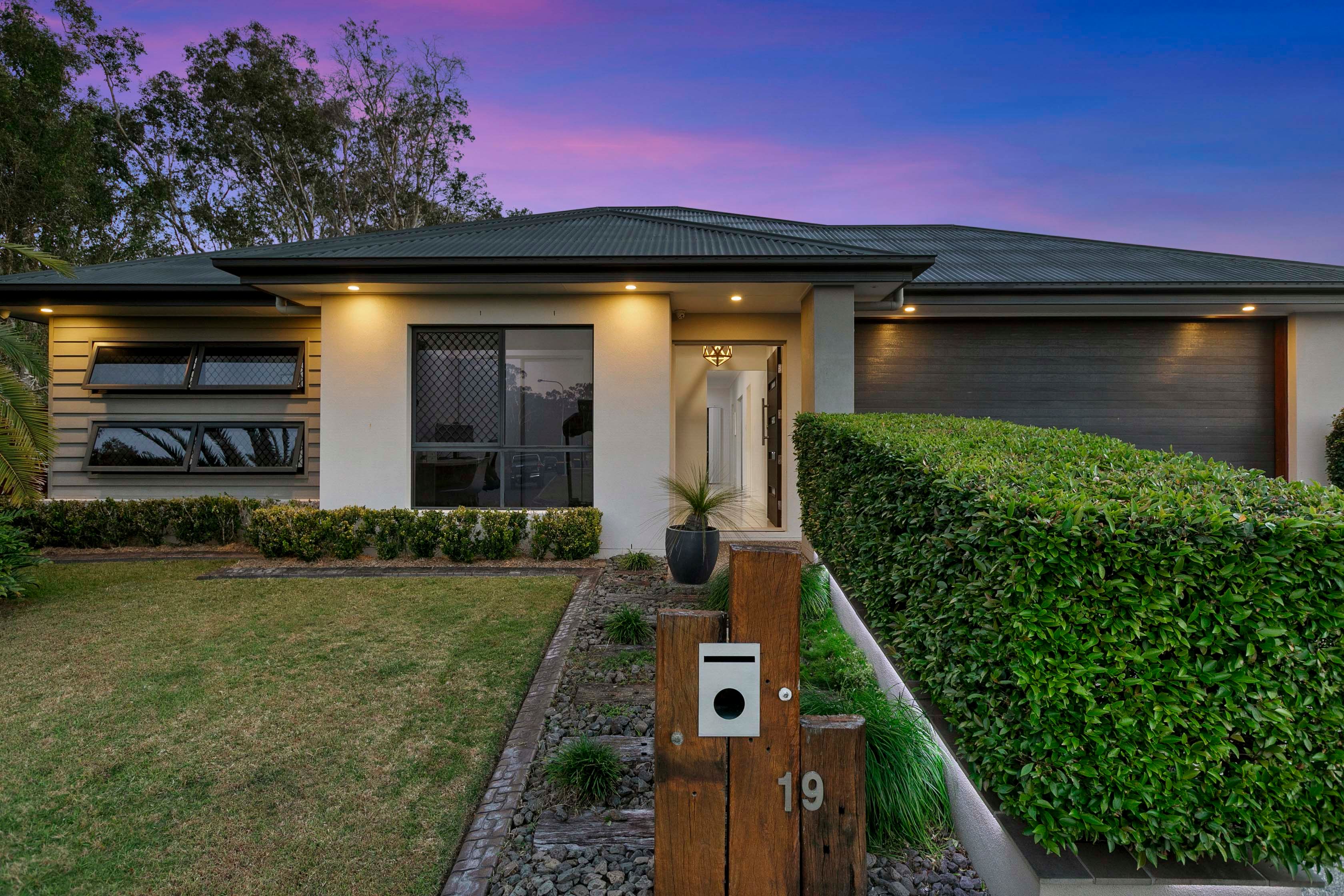 19 Halcyon Drive, Wondunna, QLD 4655