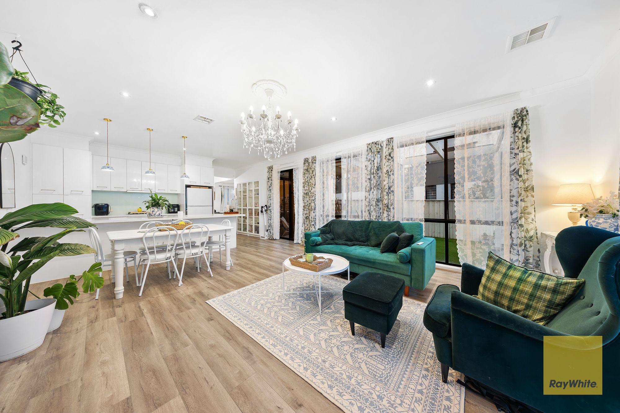 82 Signature Boulevard — photo 13 of 30