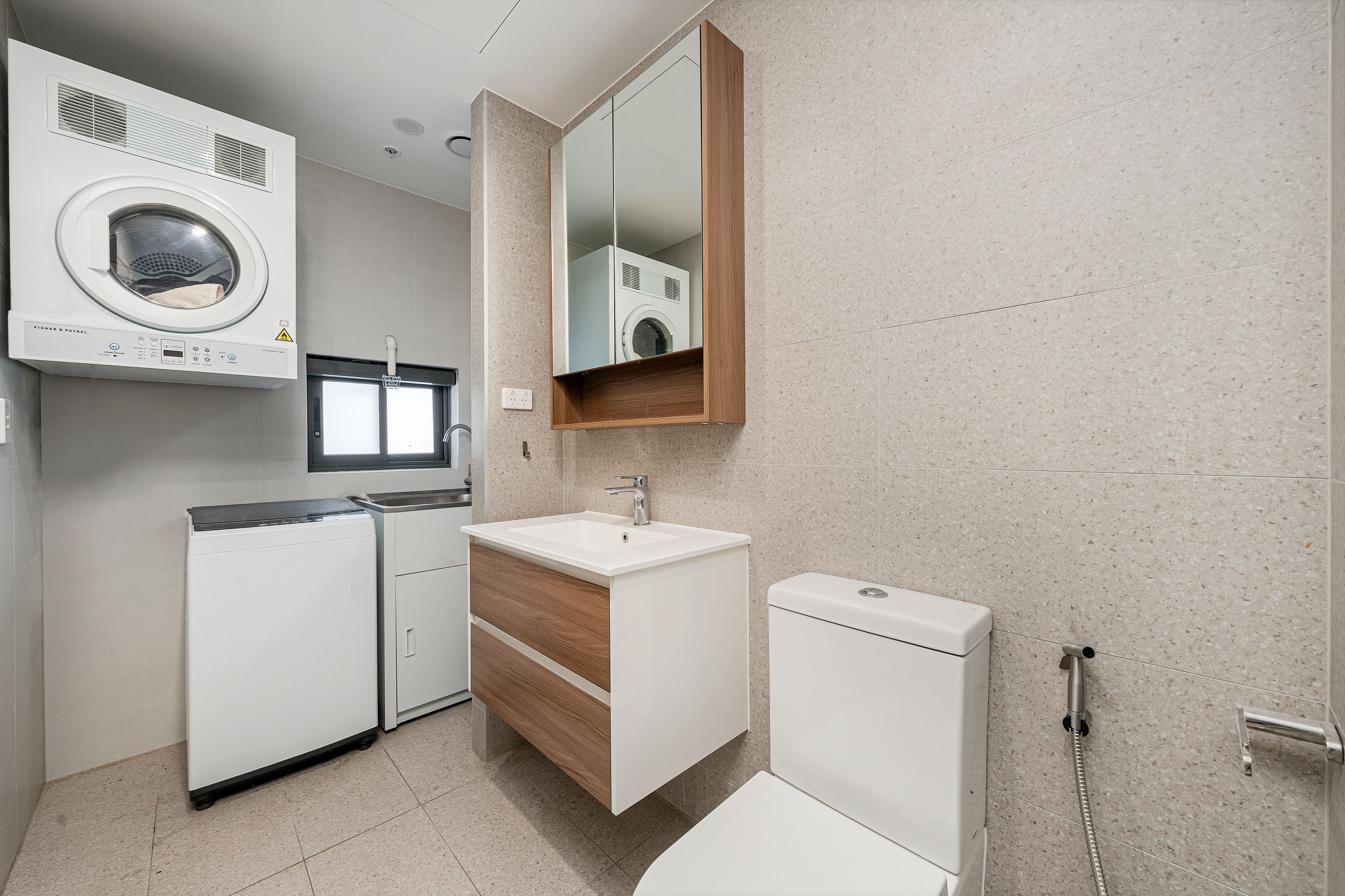 316/1 Villawood Place — photo 9 of 10