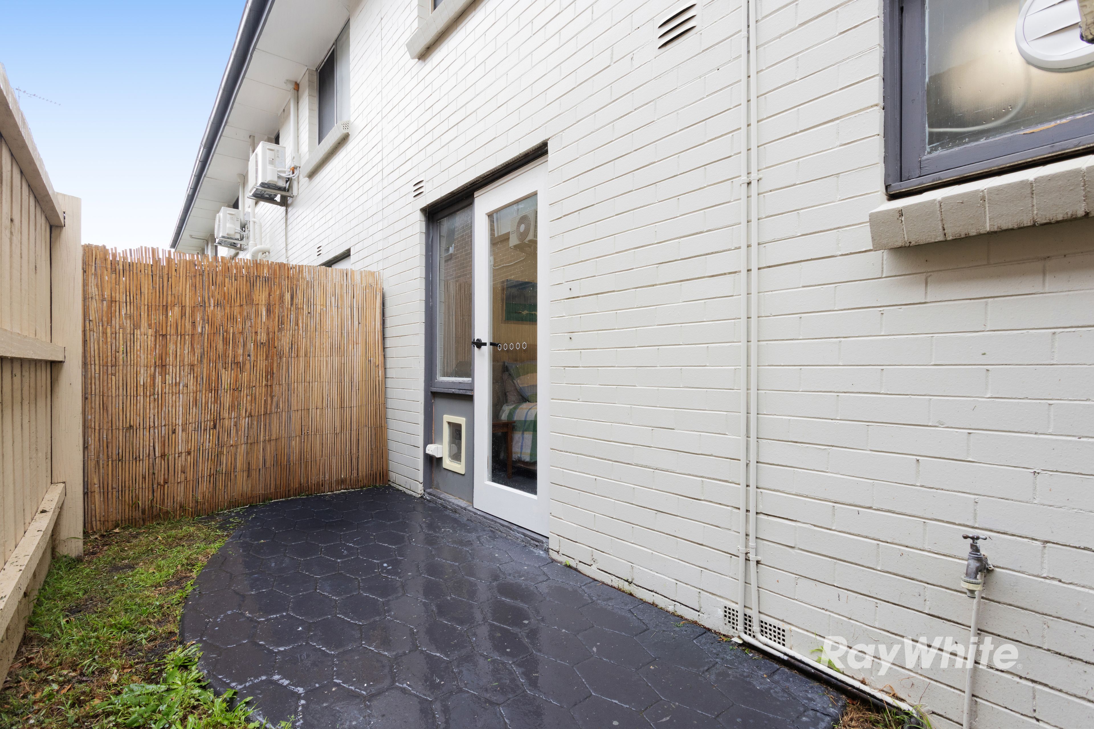 4/6 Tattenham Street — photo 8 of 9