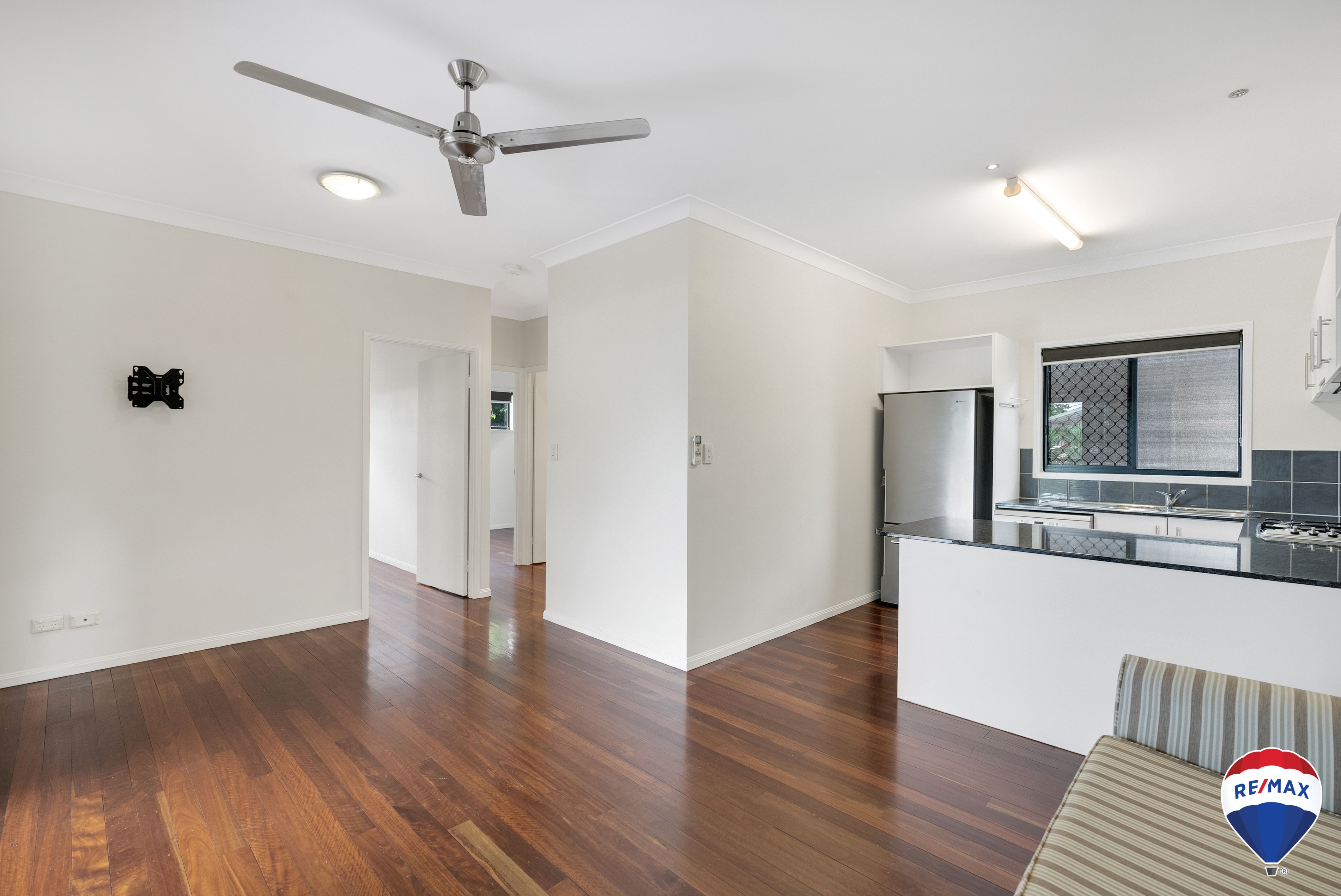 1/7 Tenni Street, Redlynch, QLD 4870