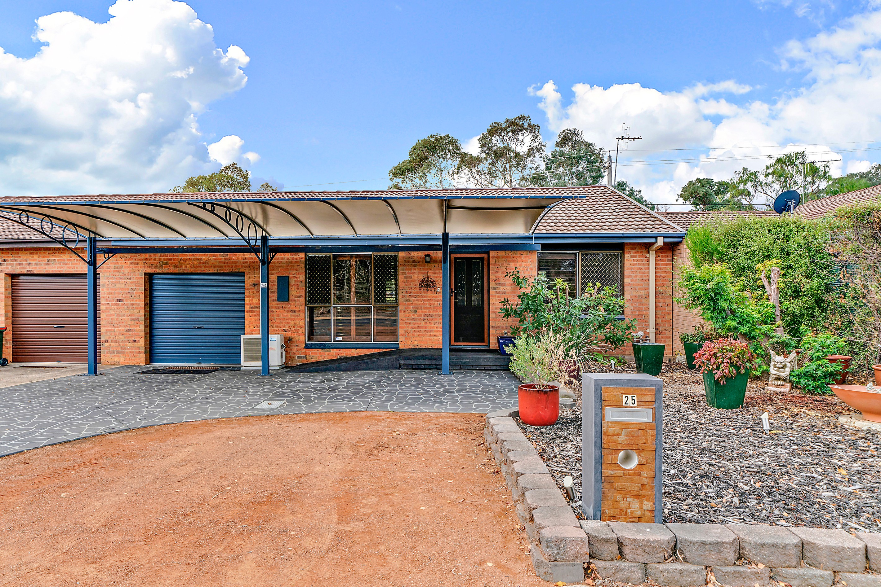 25 Blandon Place, Holt, ACT 2615