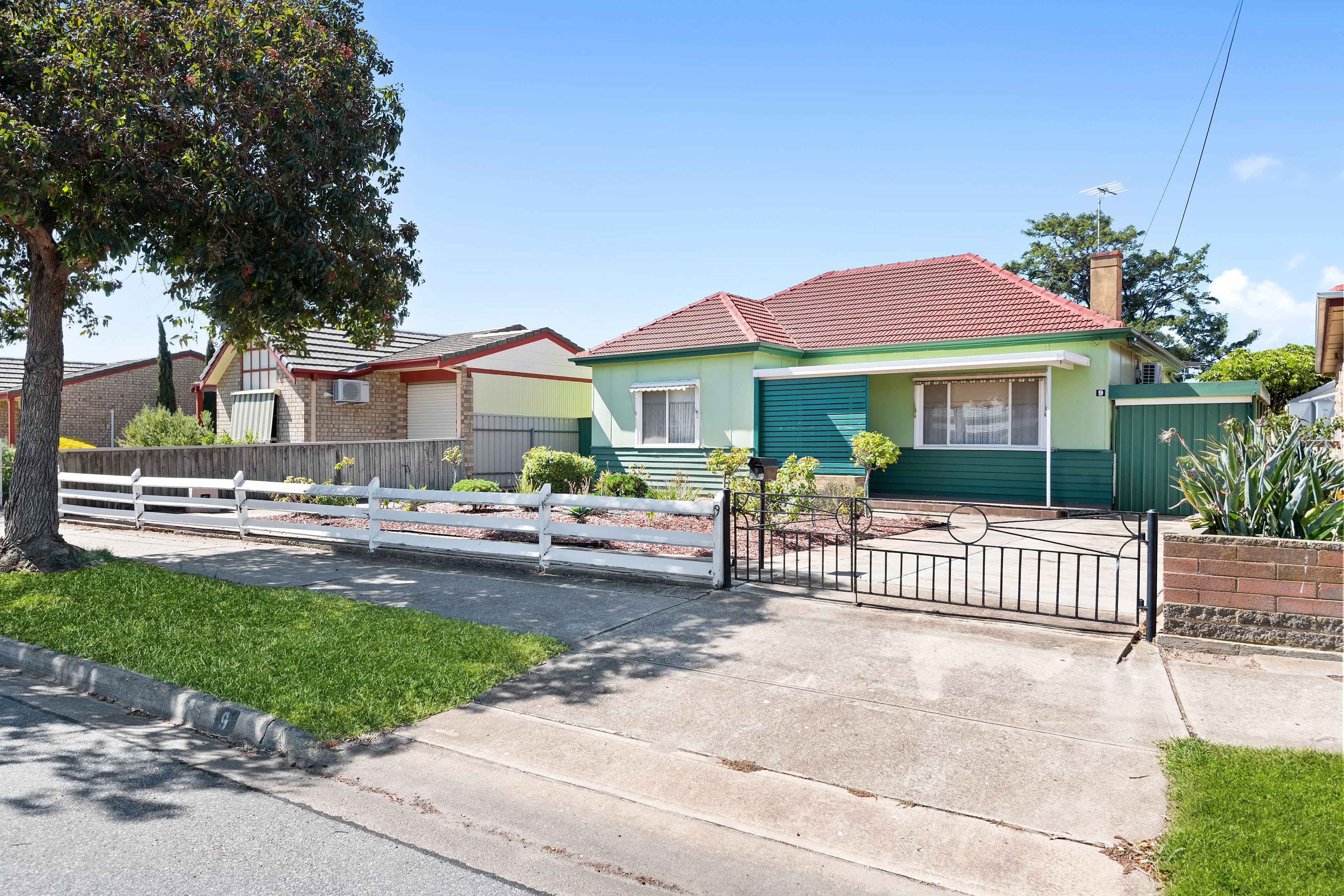 9 Sansom Road, Semaphore Park, SA 5019