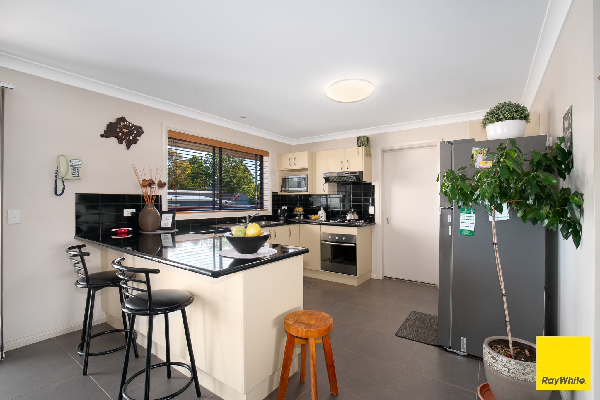 5 Coventry Street, Guyra, NSW 2365