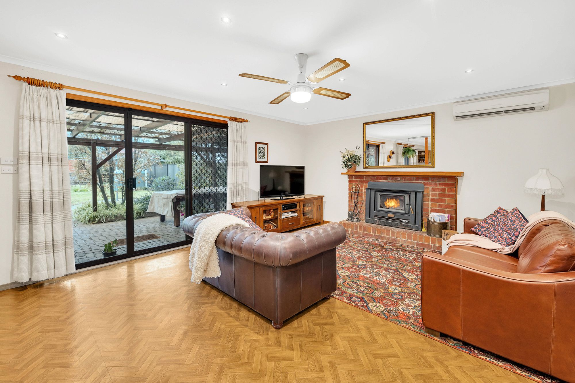 81 Sycamore Street, Hoppers Crossing, VIC 3029 Sold House Ray White