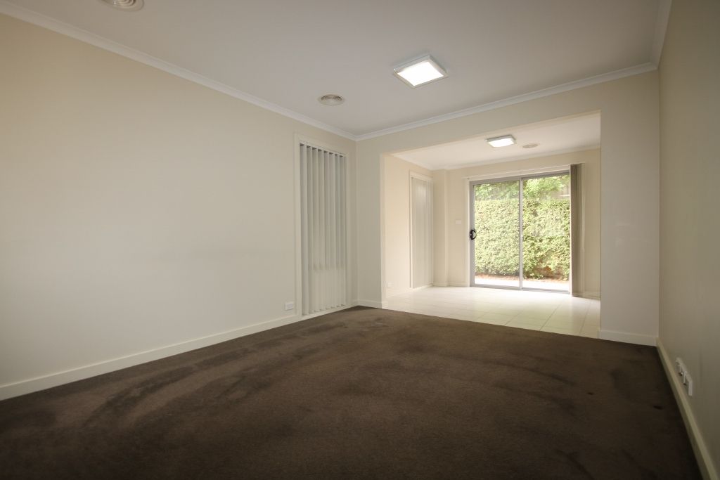 11/83-85 Tharwa Road, Queanbeyan, NSW 2620