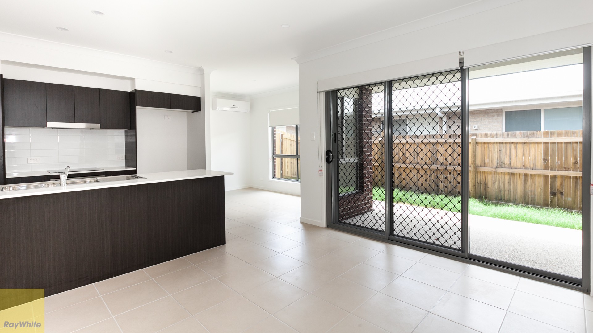1/20 Daintree Court Lot 28, Park Ridge, QLD 4125