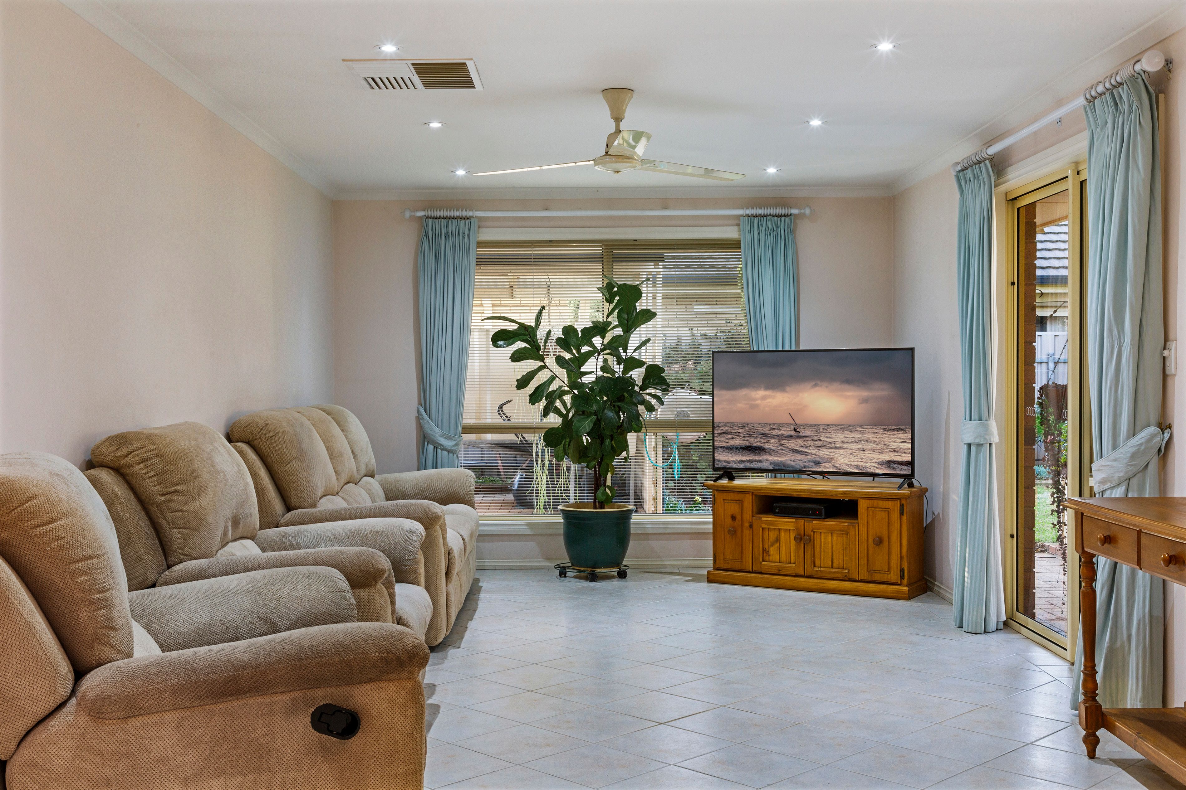 40 Rhode Island Drive, Parafield Gardens, SA 5107