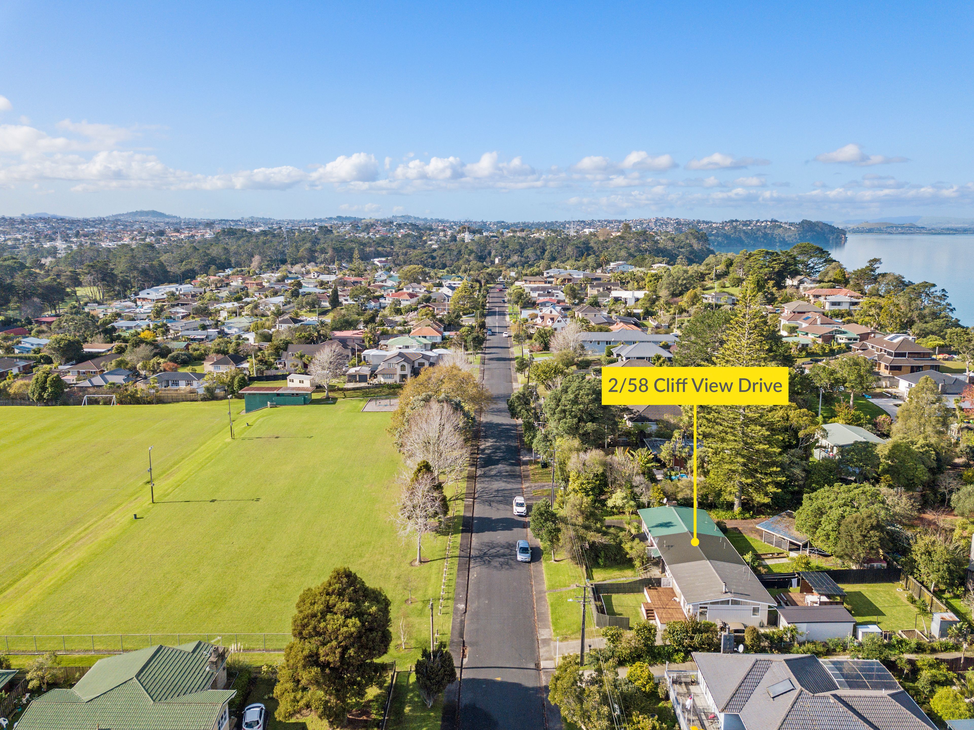 2/58 Cliff View Drive, Green Bay, Waitakere City