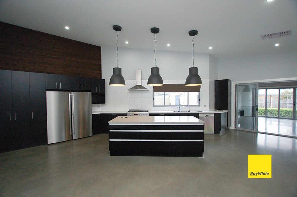 2A Birch Drive, Bungendore, NSW 2621