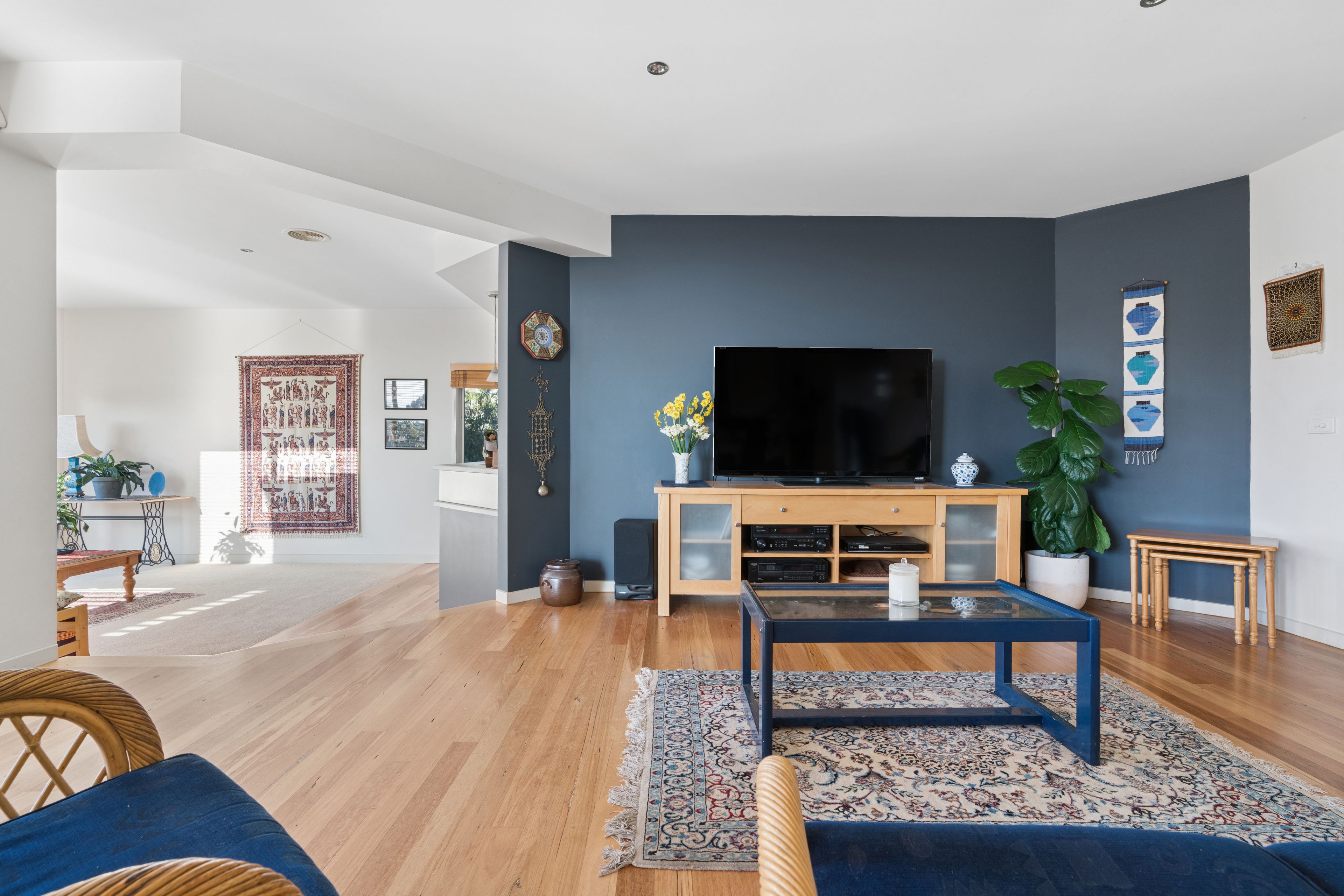 1 Nullawarre Avenue — photo 7 of 23