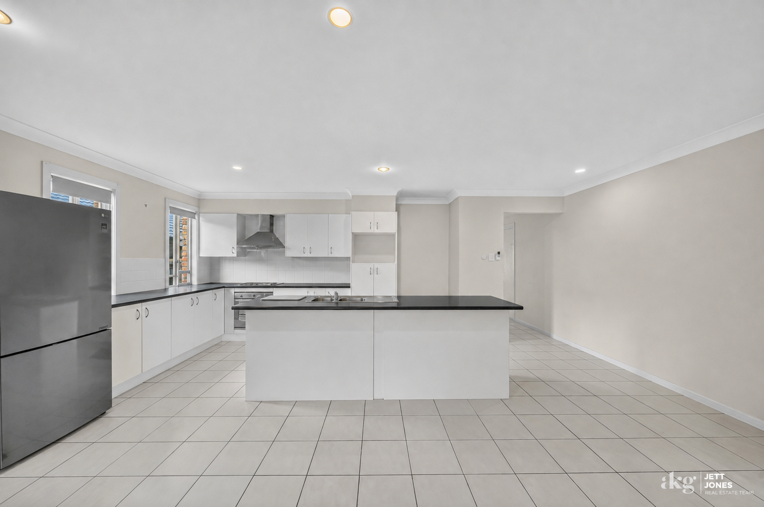 18 Lake Wivenhoe Court — photo 6 of 21