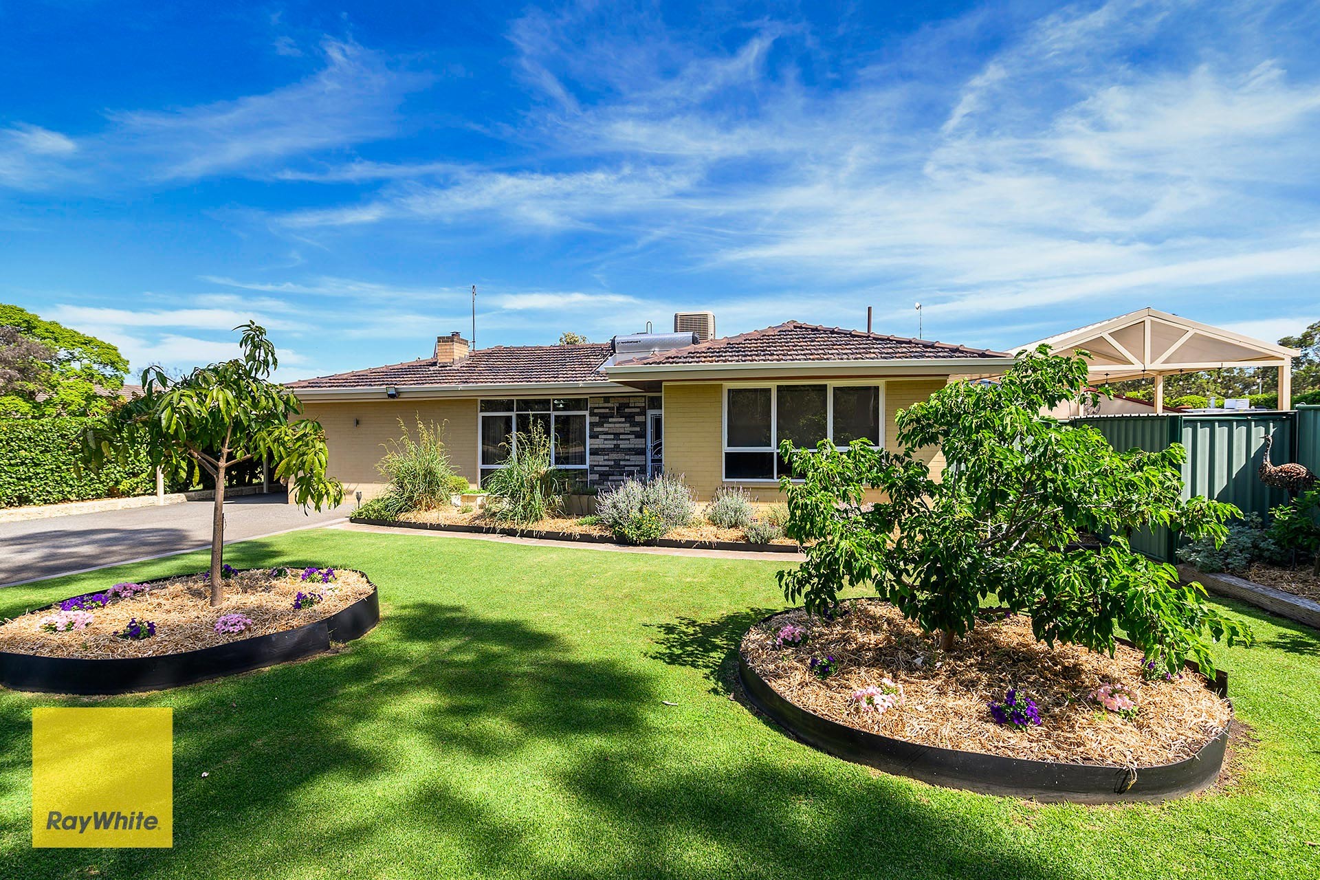 75 Henley Street, Henley Brook, WA 6055