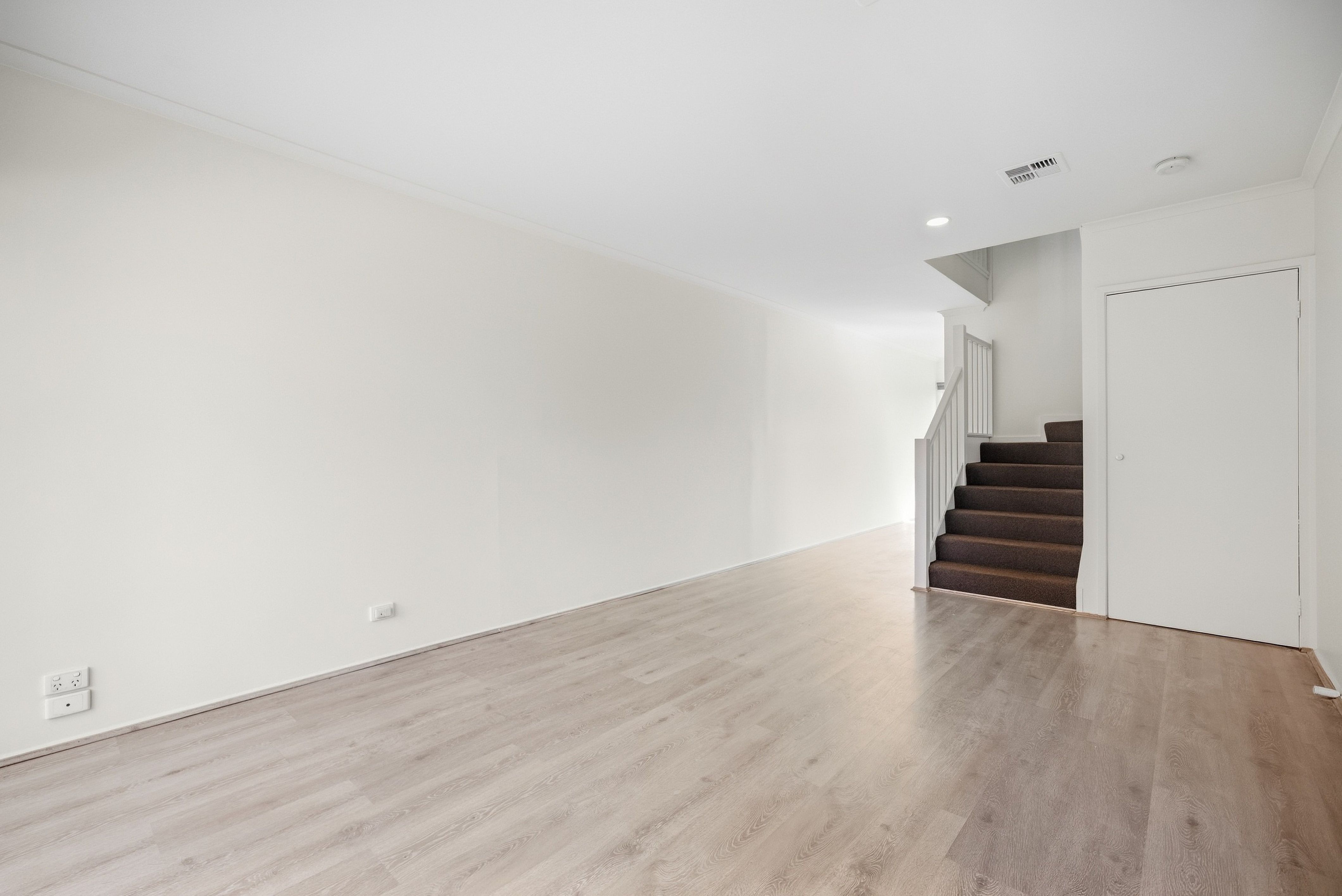 28 Kings Court — photo 4 of 16
