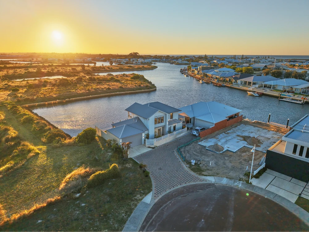 21 Gunwale Elbow, Geographe, WA 6280