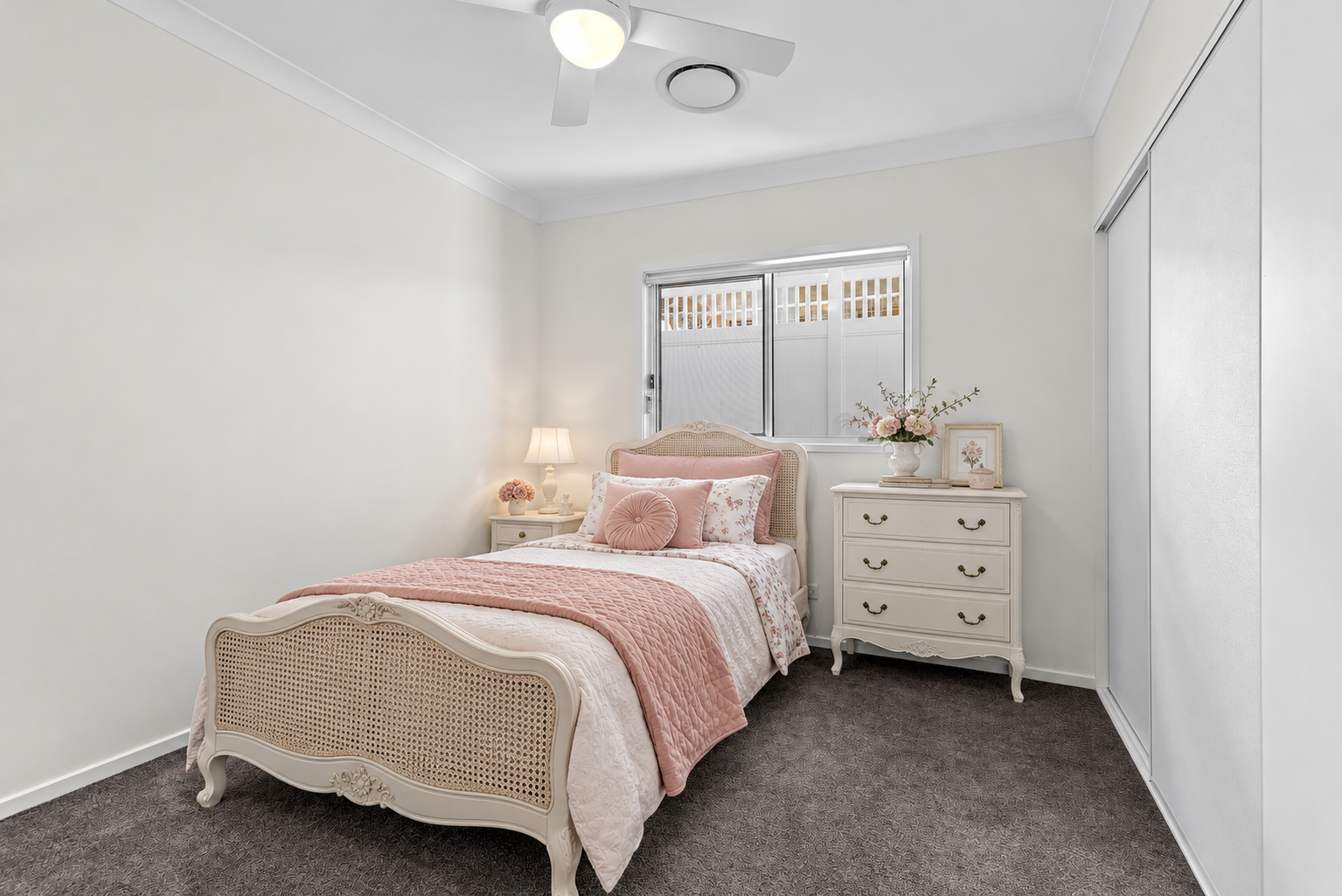 52 Paperbark Street — photo 12 of 17