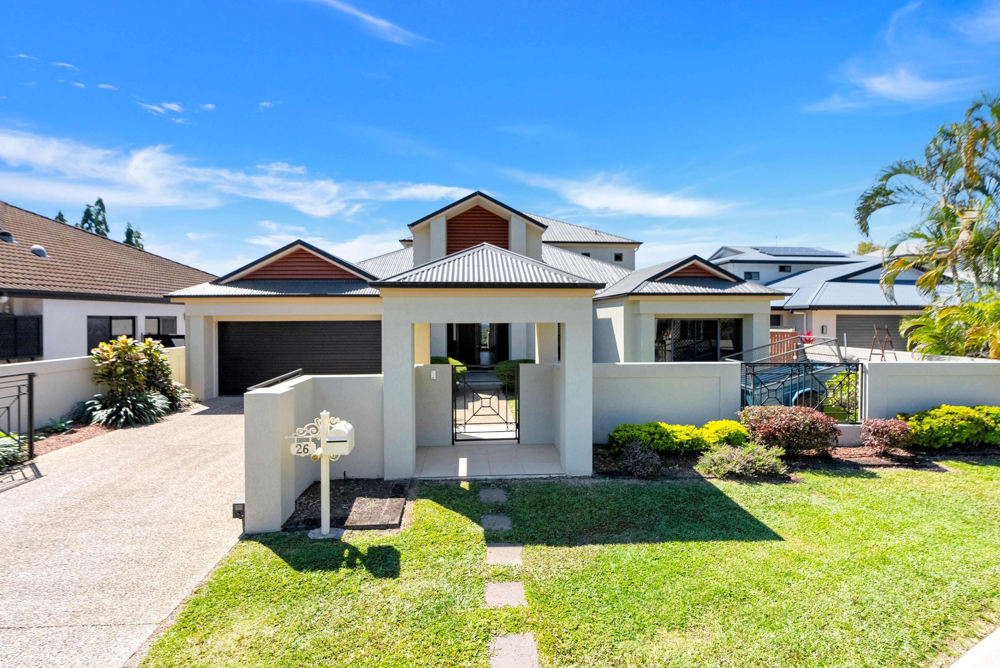 26 East Parkridge Drive, Brinsmead, QLD 4870