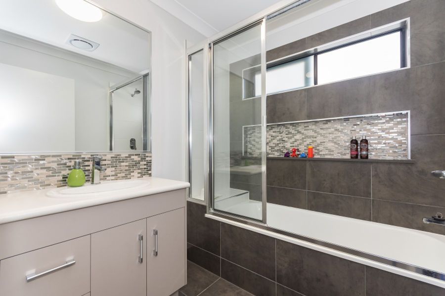 13 Sorghum Street — photo 3 of 4