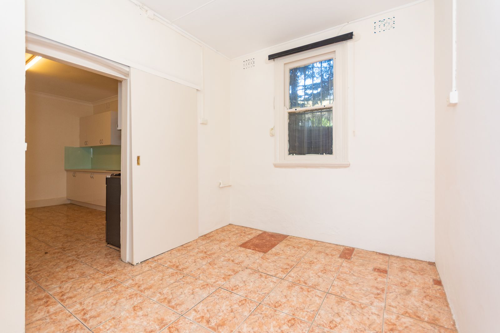 1/4 Sloane Street, Summer Hill, NSW 2130